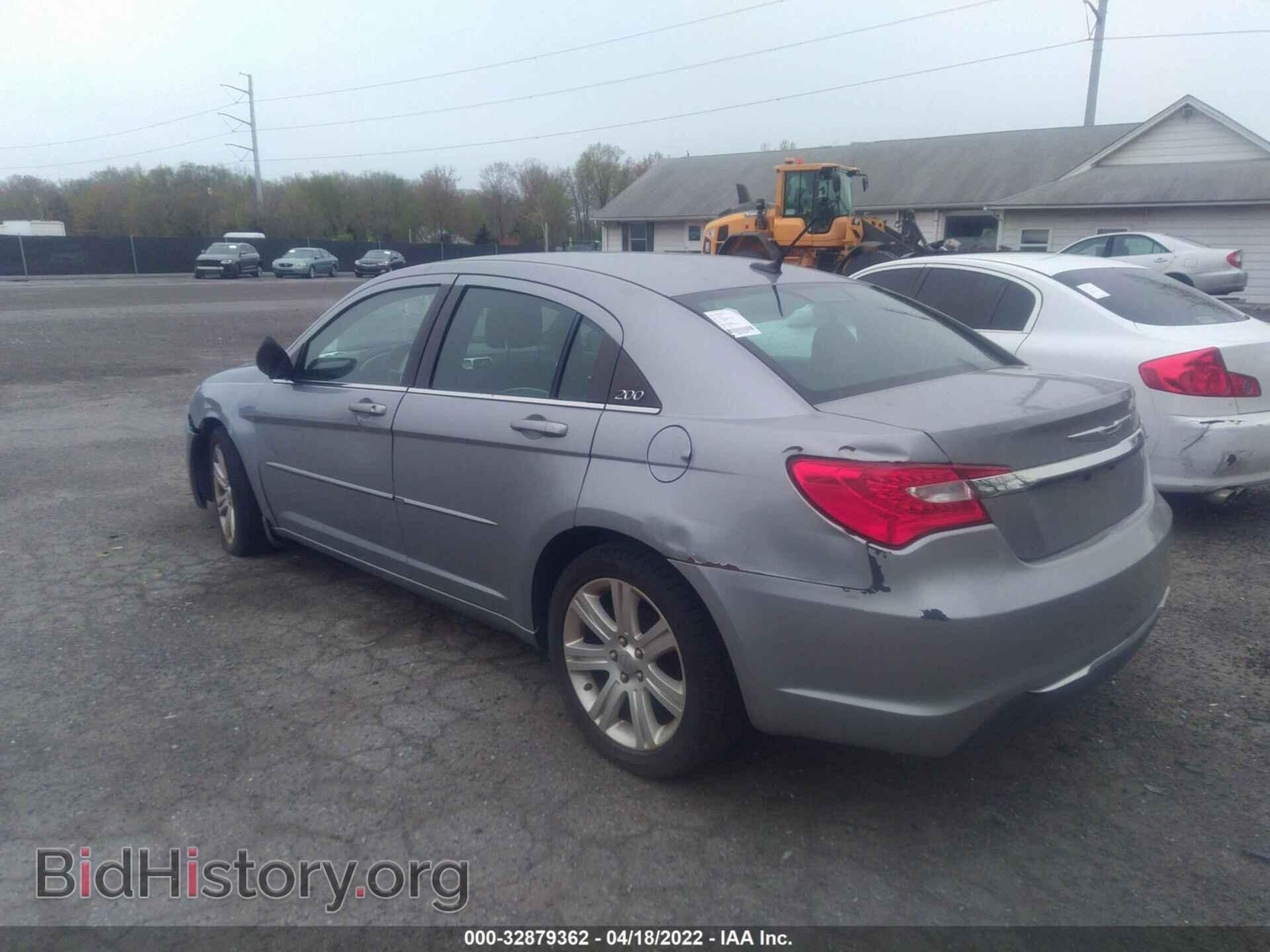 2013 CHRYSLER 200 - VIN: 1C3CCBBB8DN732534 - Фото 3