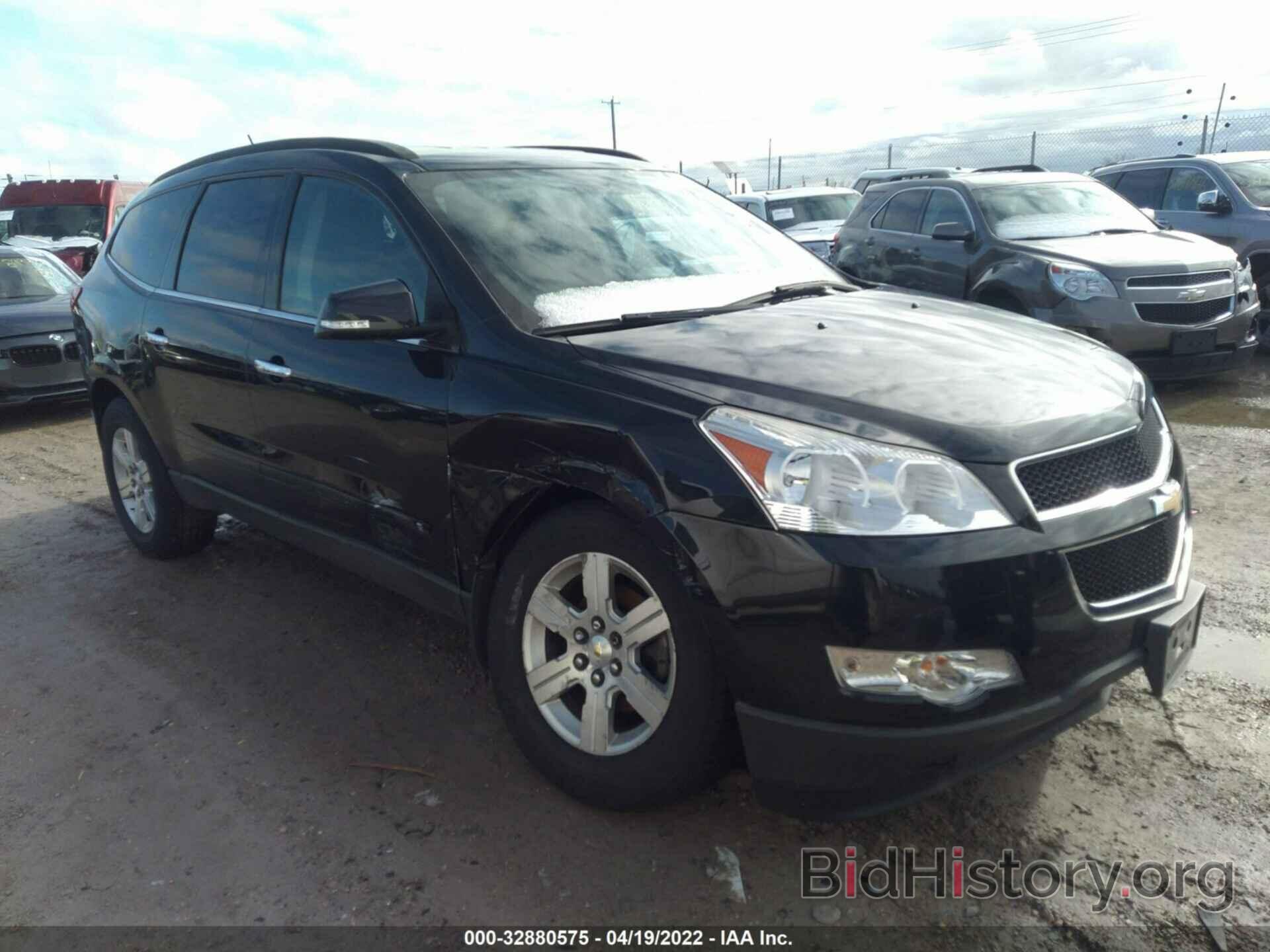Photo 1GNLVFED6AS152052 - CHEVROLET TRAVERSE 2010