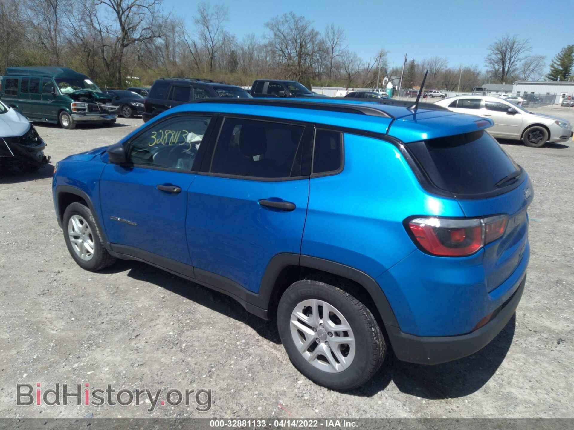 2017 JEEP COMPASS - VIN: 3C4NJCAB8HT658300 - Фото 3