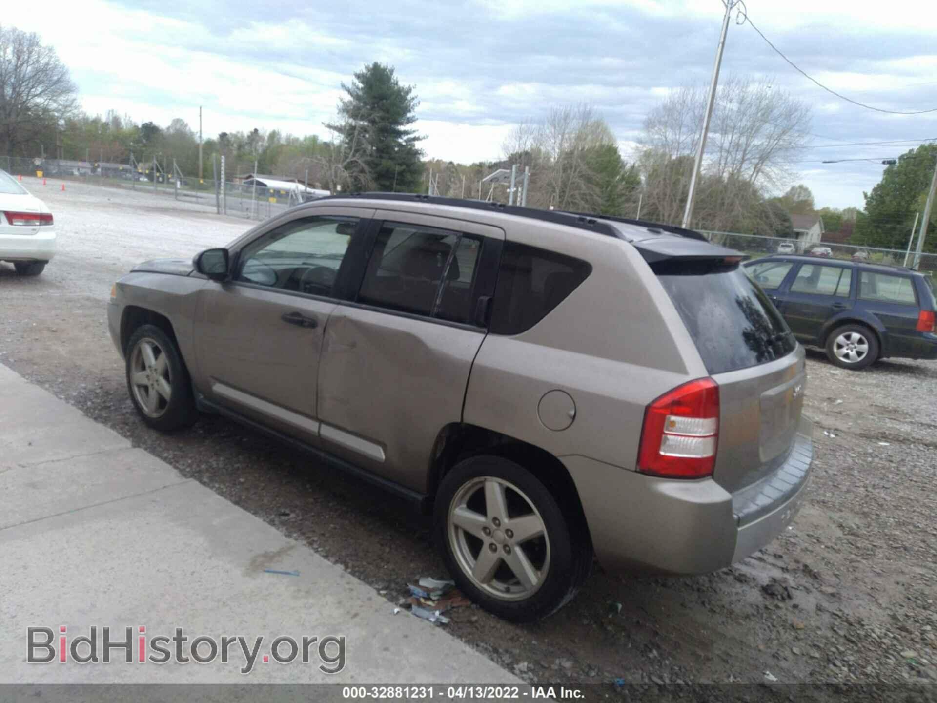 2007 JEEP COMPASS - VIN: 1J8FT57W47D116774 - Фото 3
