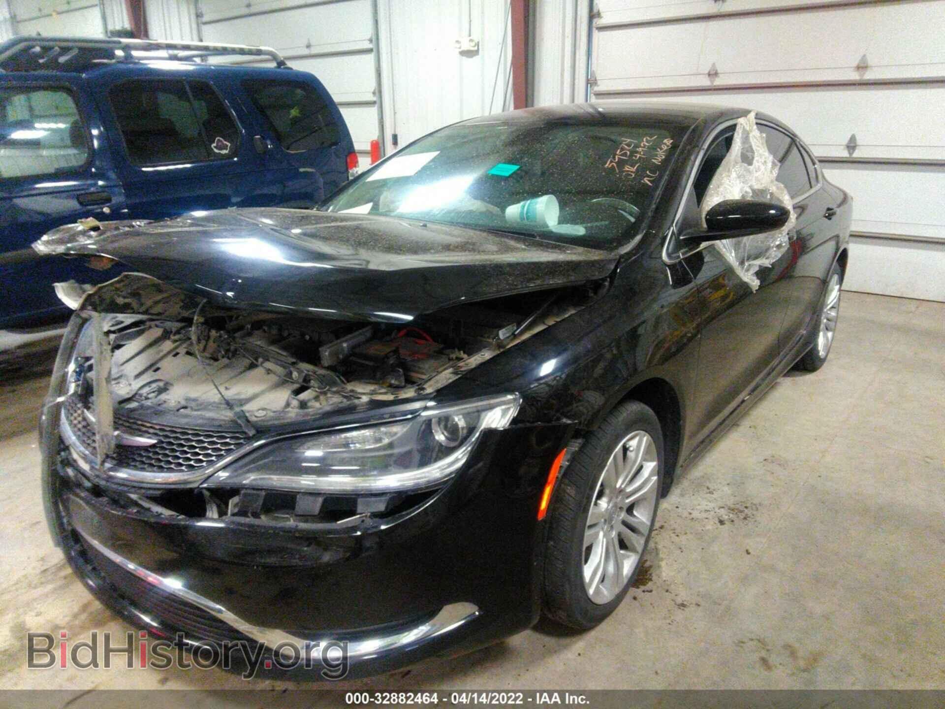 2015 CHRYSLER 200 - VIN: 1C3CCCAB0FN751976 - Фото 2