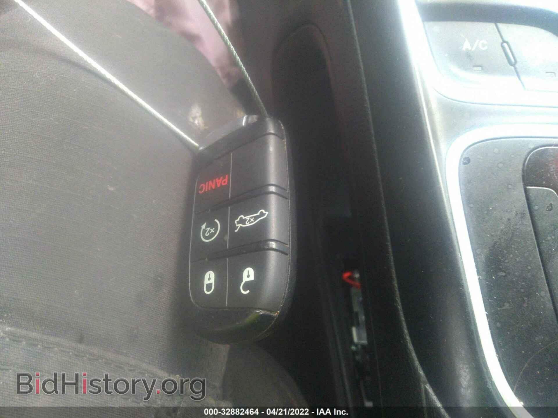 2015 CHRYSLER 200 - VIN: 1C3CCCAB0FN751976 - Фото 11