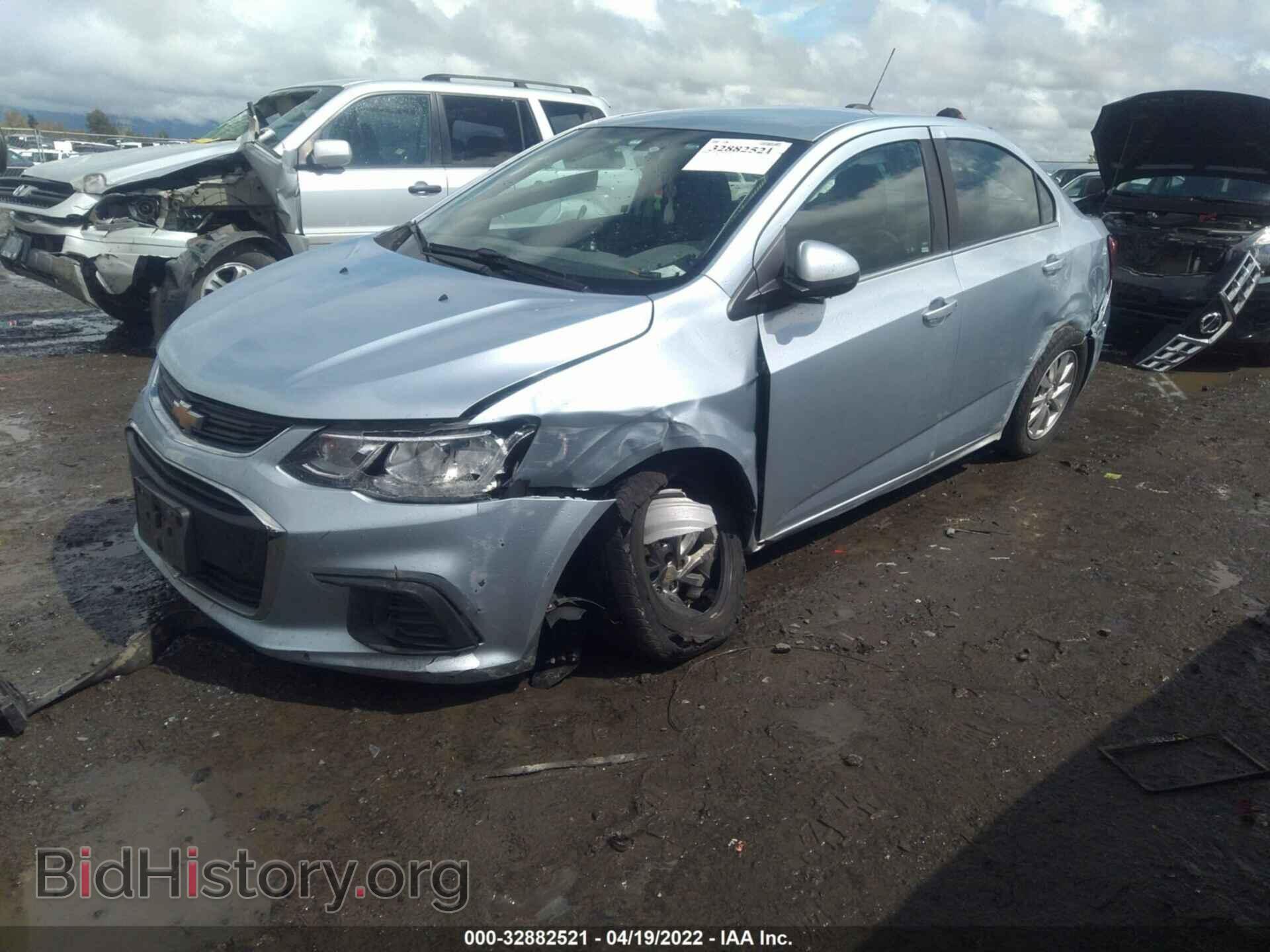 2017 CHEVROLET SONIC - VIN: 1G1JD5SH8H4132848 - Фото 2
