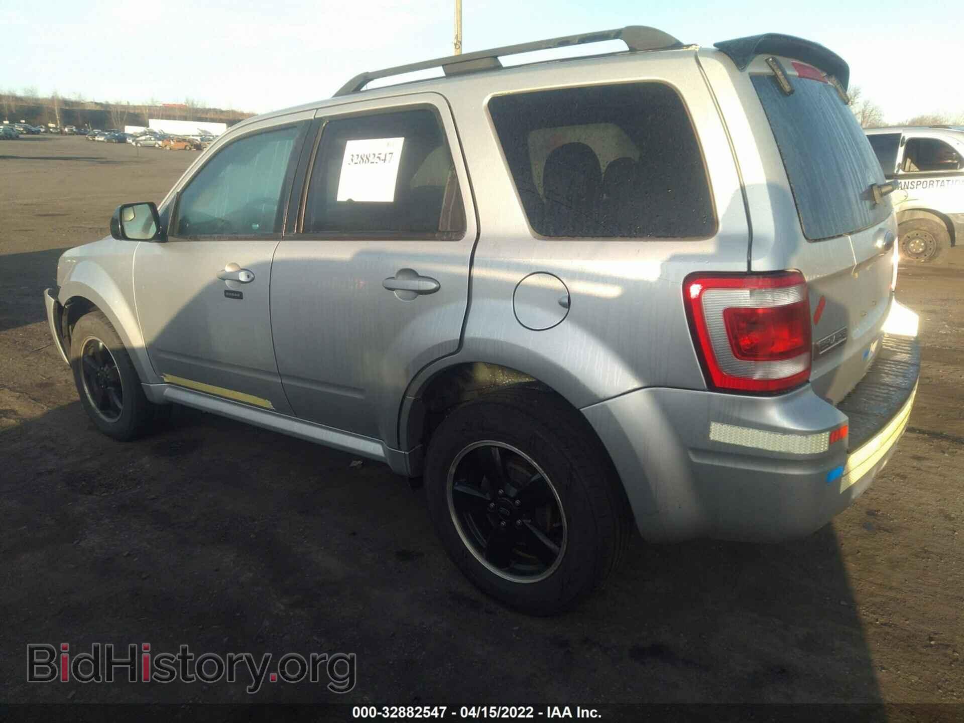 2010 FORD ESCAPE - VIN: 1FMCU0D78AKD23853 - Фото 3