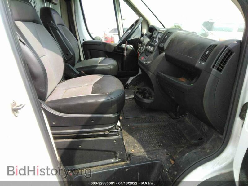 2017 RAM PROMASTER CARGO VAN (VIN 3C6TRVCG7HE506489) — фото 5 из 11