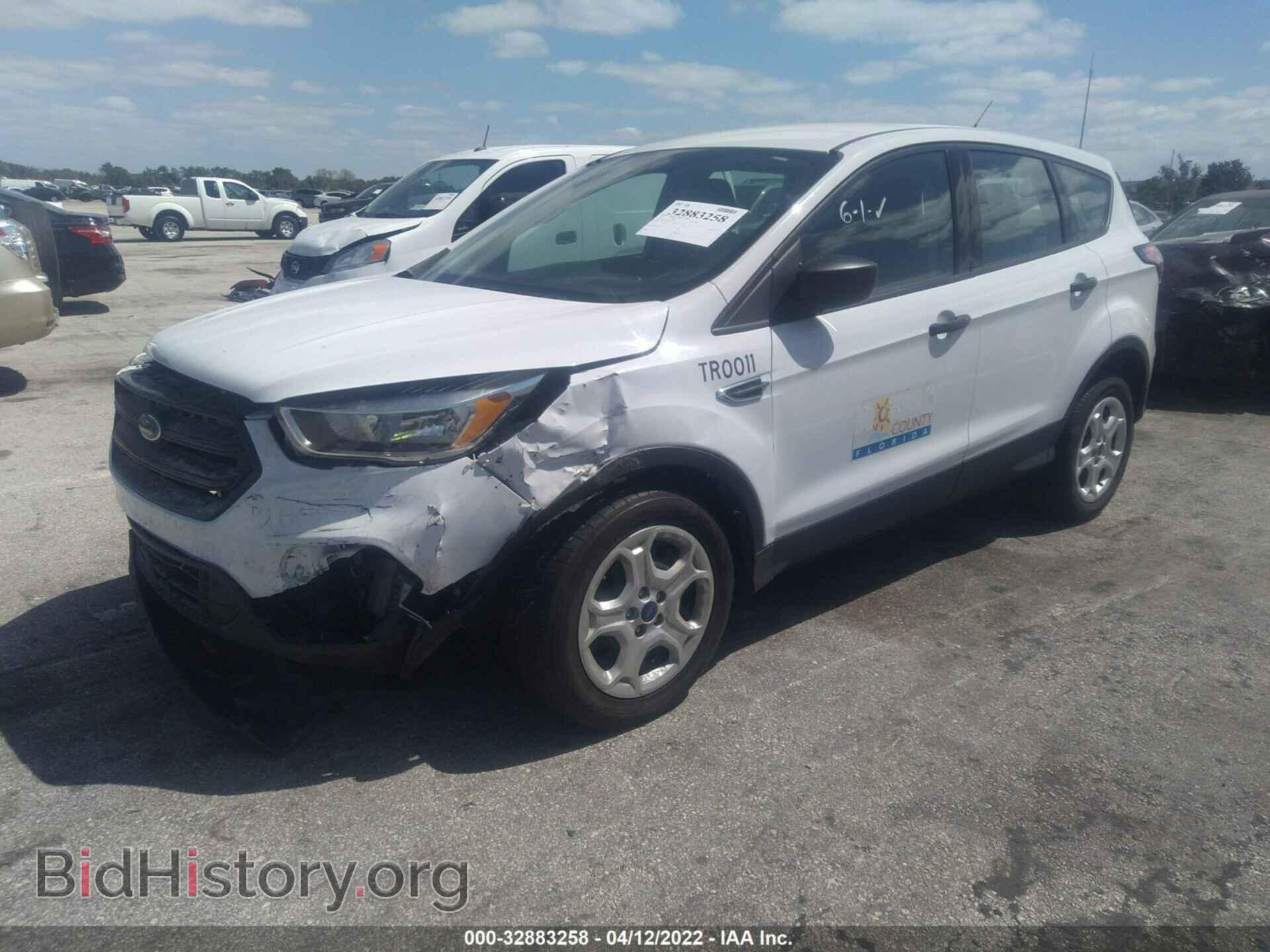2017 FORD ESCAPE - VIN: 1FMCU0F79HUE10138 - Фото 2