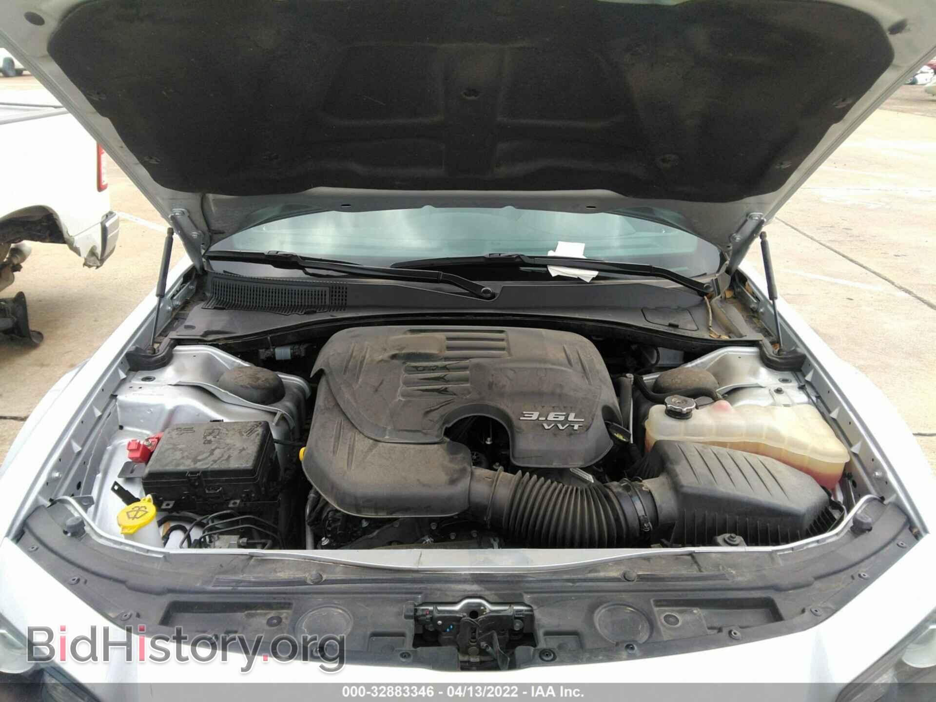 2021 CHRYSLER 300 - VIN: 2C3CCABG6MH529088 - Фото 10