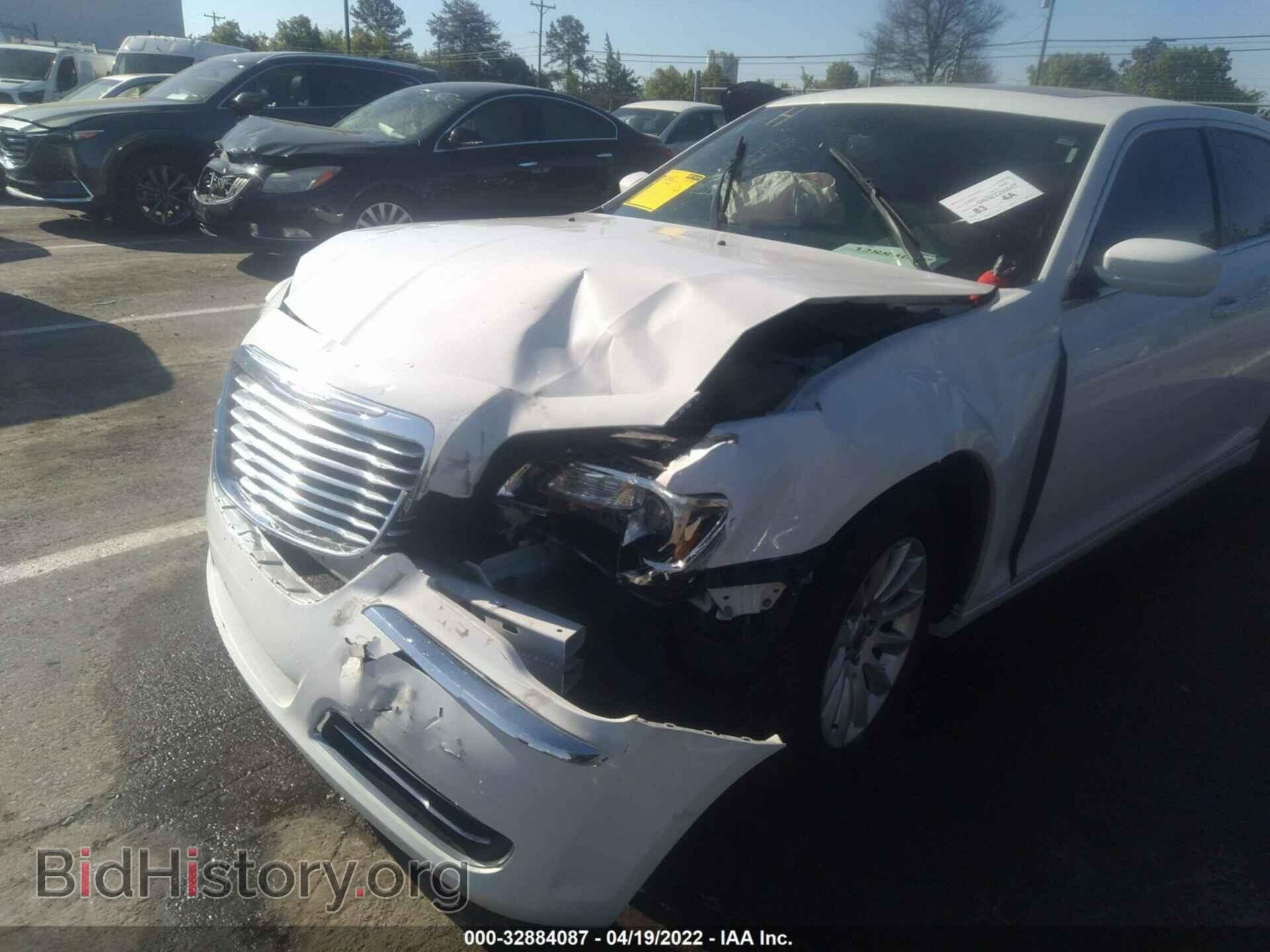 2014 CHRYSLER 300 - VIN: 2C3CCAAG1EH252725 - Фото 6