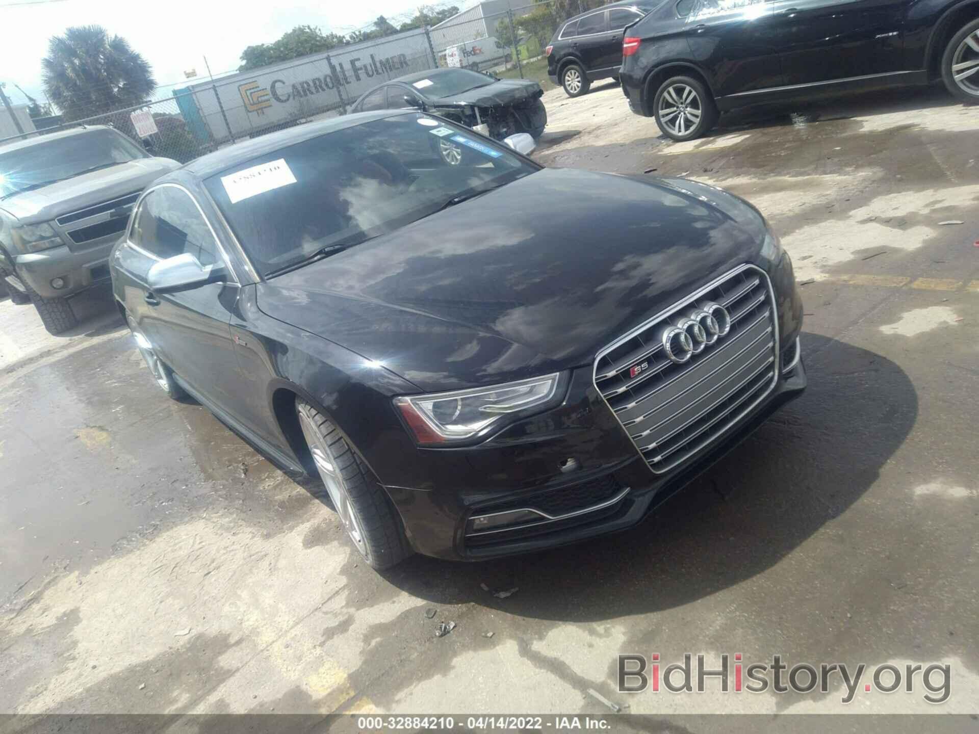 Photo WAUCGAFR0DA044470 - AUDI S5 2013