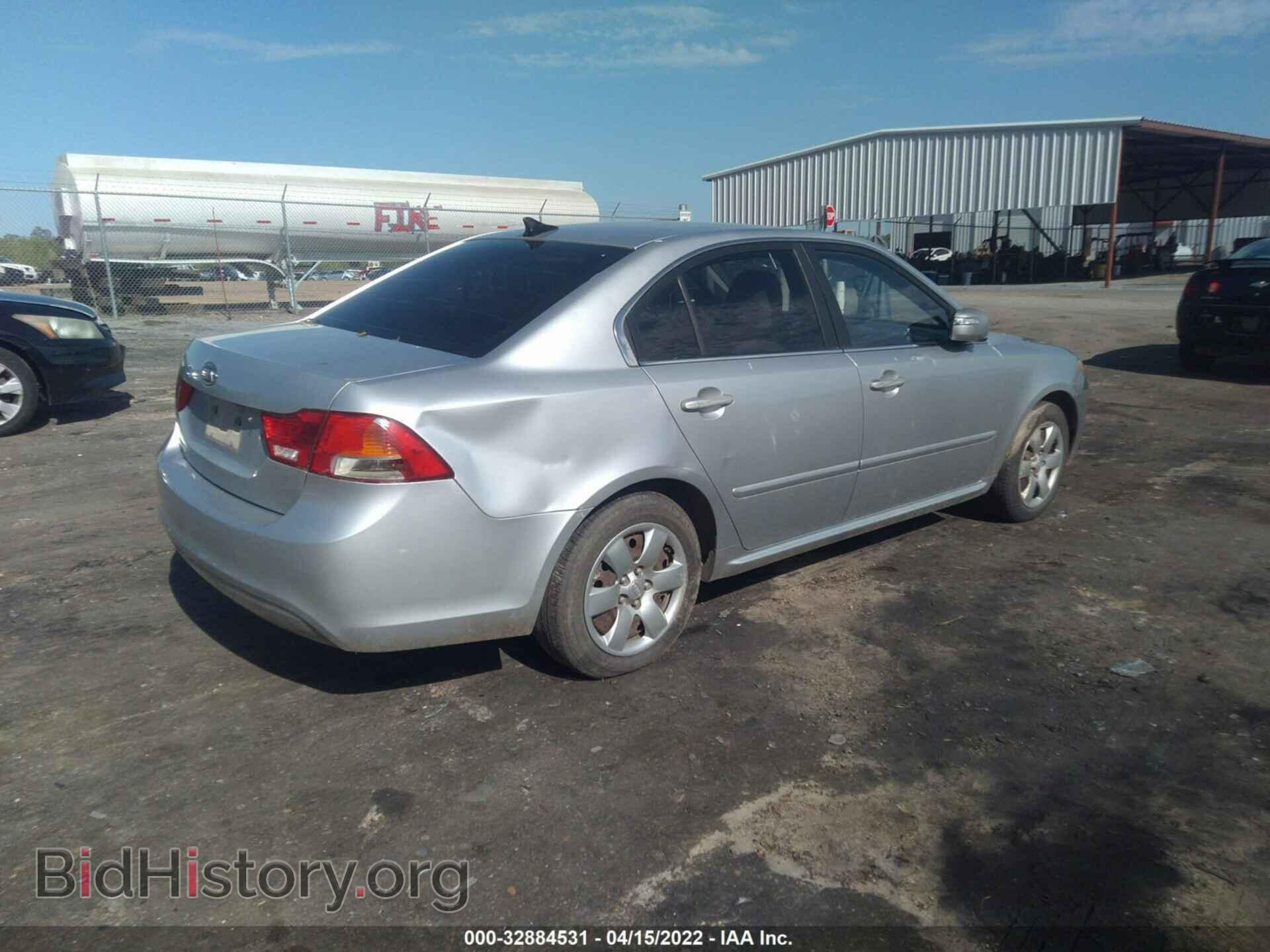2010 KIA OPTIMA - VIN: KNAGG4A80A5424530 - Фото 4