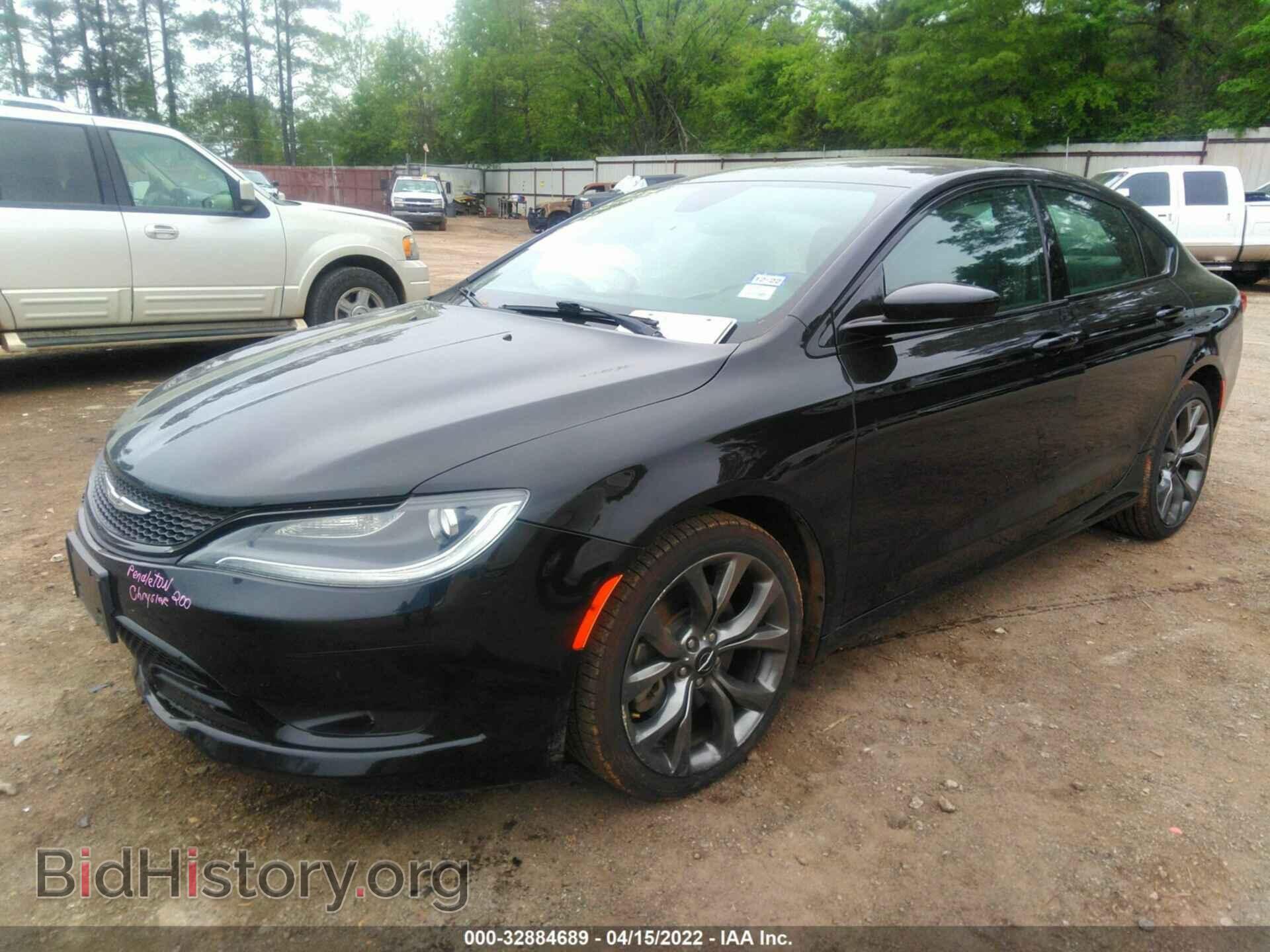 2015 CHRYSLER 200 - VIN: 1C3CCCBB1FN673741 - Фото 2