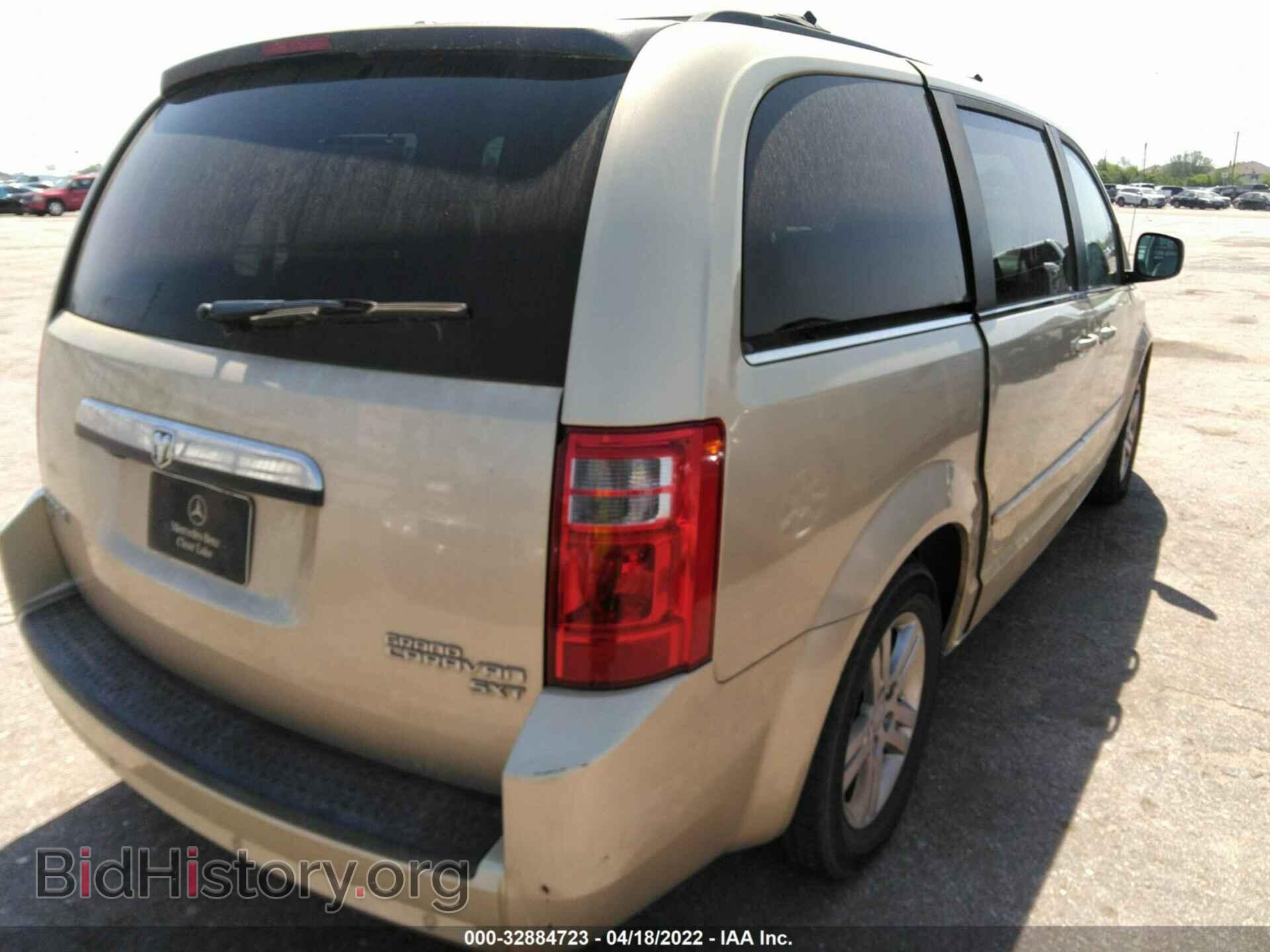 2010 DODGE GRAND CARAVAN - VIN: 2D4RN5DX1AR223574 - Фото 4