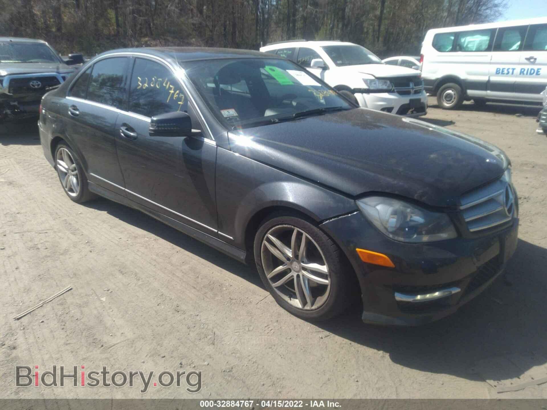 Фотография WDDGF8BB3CA701968 - MERCEDES-BENZ C-CLASS 2012