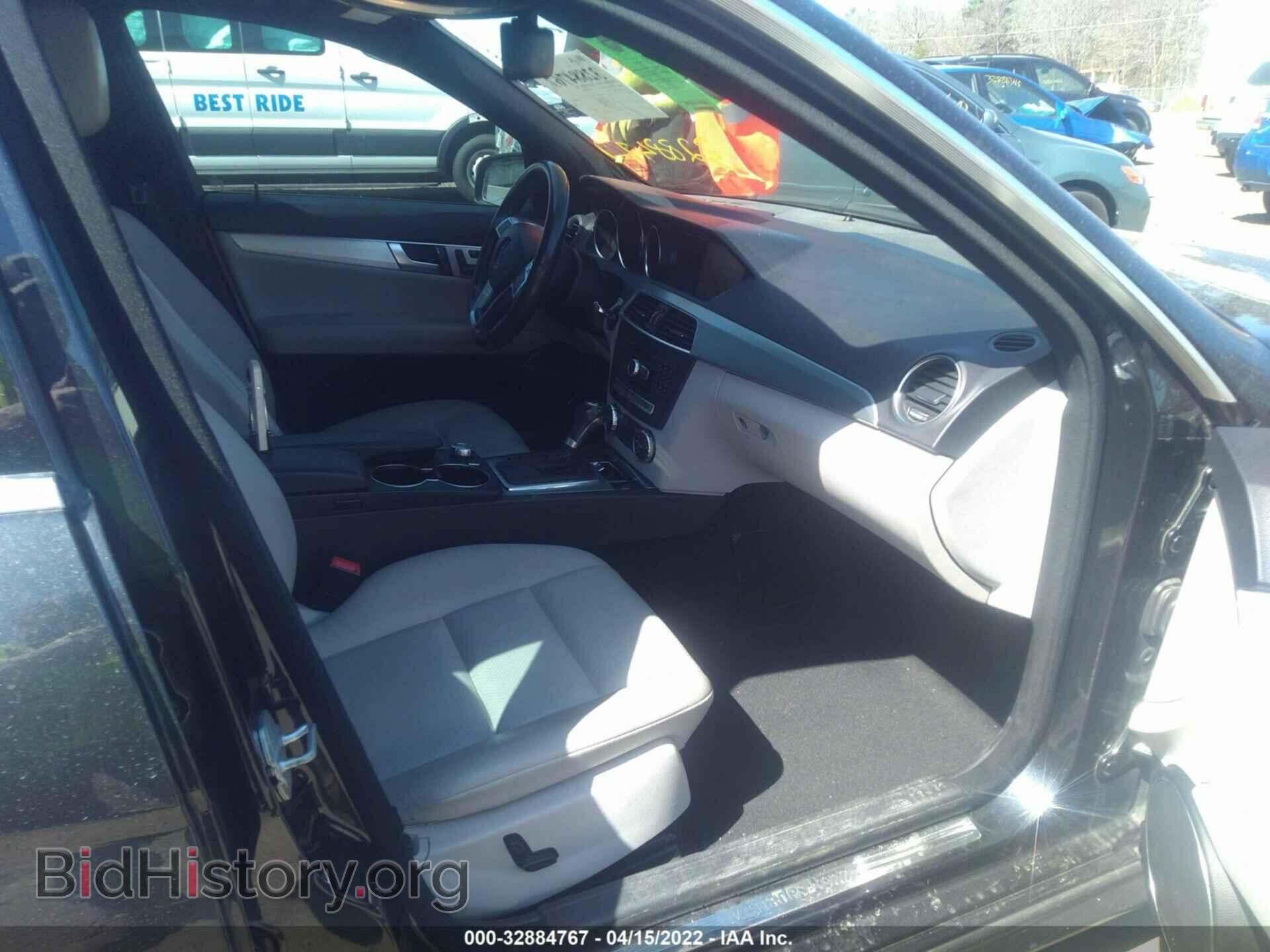 2012 MERCEDES-BENZ C-CLASS - VIN: WDDGF8BB3CA701968 - Фото 5