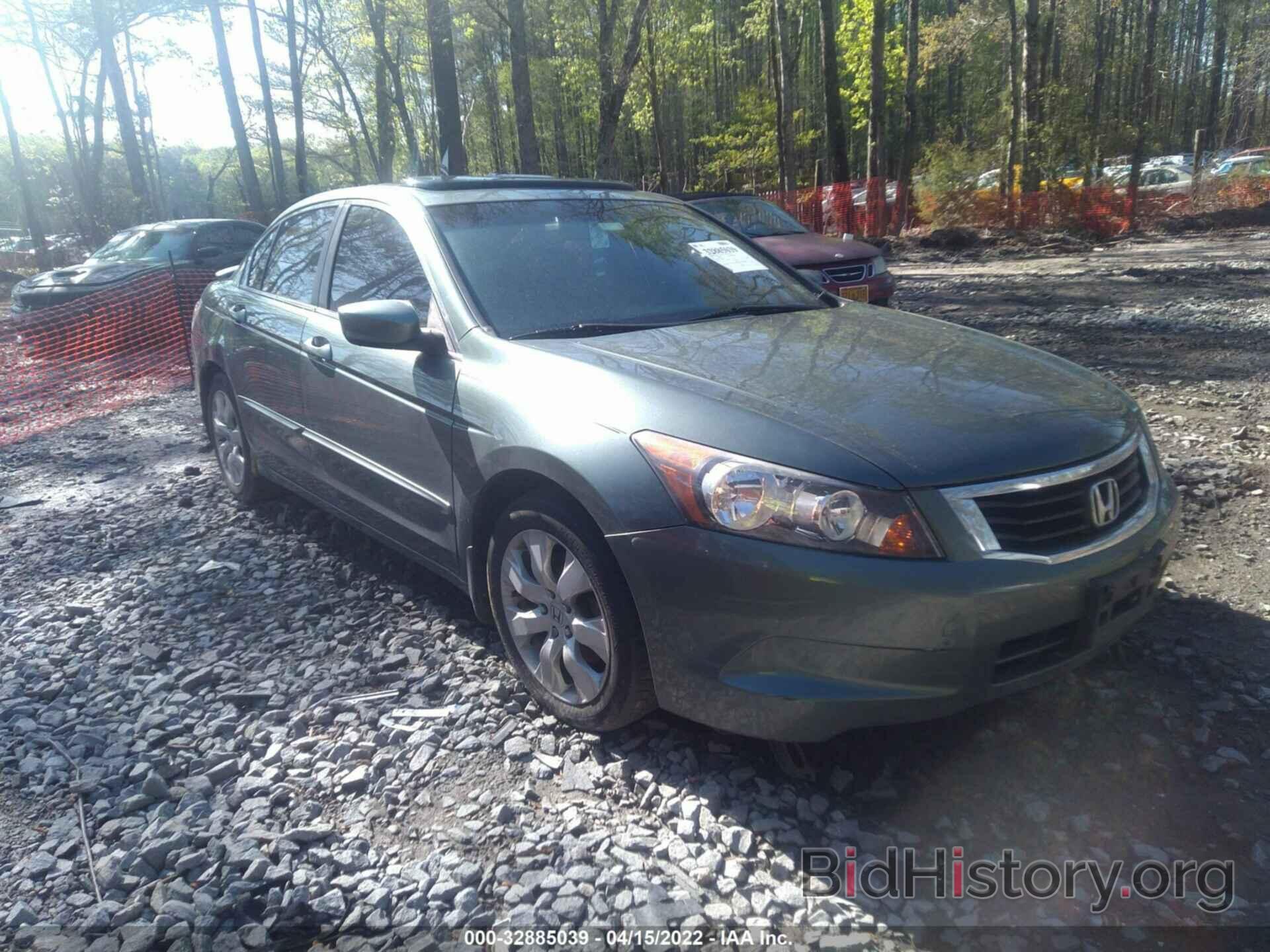 Photo 1HGCP2F85AA019075 - HONDA ACCORD SDN 2010