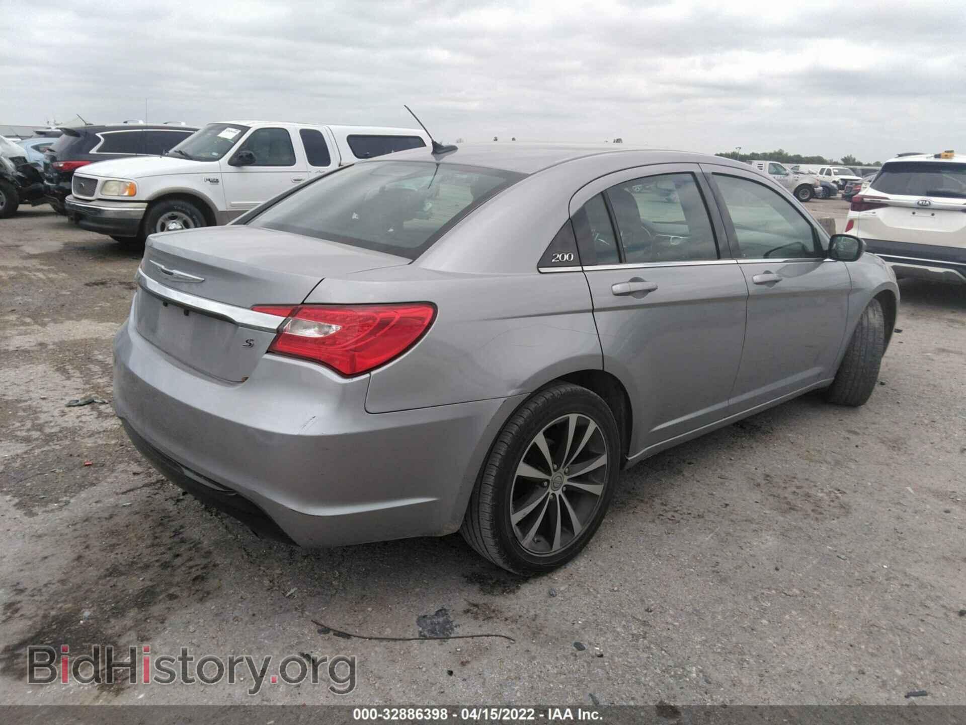 2013 CHRYSLER 200 - VIN: 1C3CCBBG2DN700187 - Фото 4