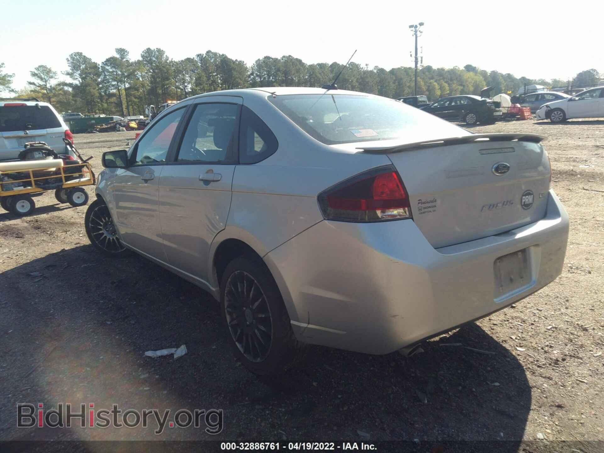 2010 FORD FOCUS - VIN: 1FAHP3GN8AW236966 - Фото 3