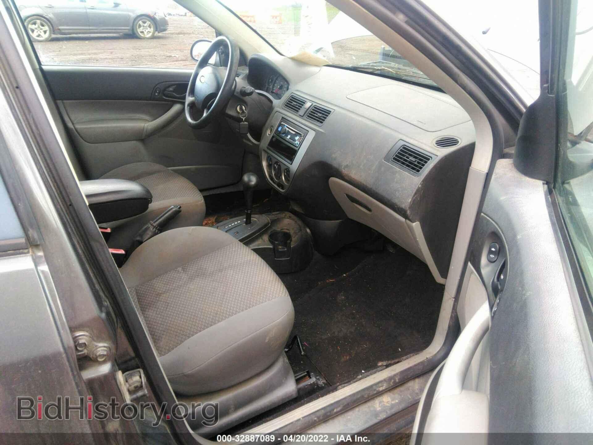 2006 FORD FOCUS - VIN: 1FAFP37N86W179330 - Фото 5