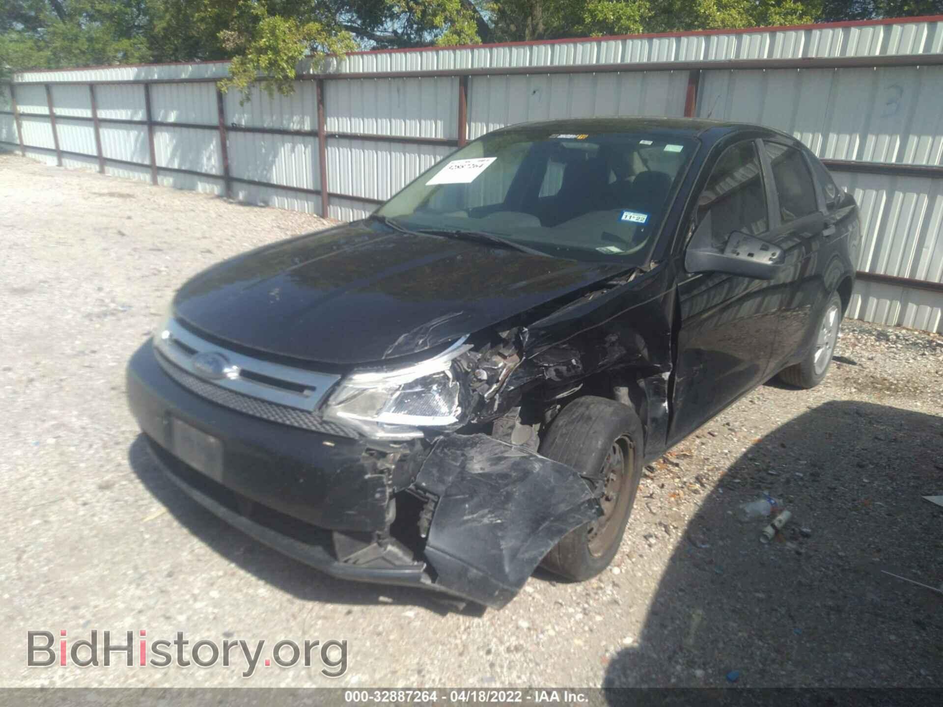 2010 FORD FOCUS - VIN: 1FAHP3EN8AW170356 - Фото 2