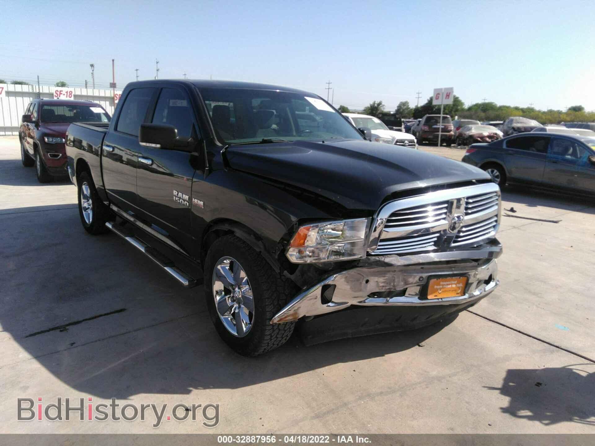 Photo 1C6RR6LT8JS331072 - RAM 1500 2018