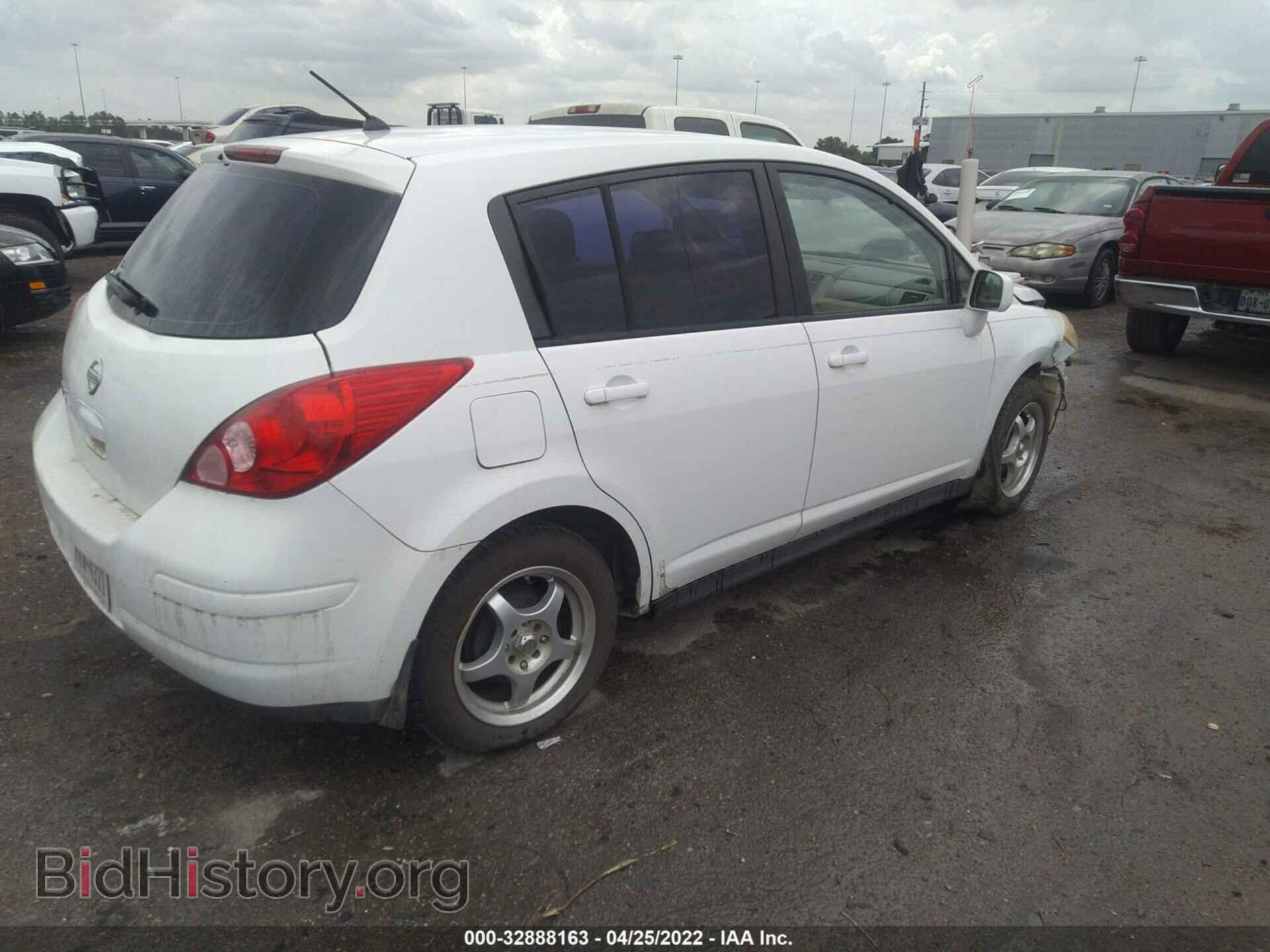2007 NISSAN VERSA - VIN: 3N1BC13E37L364068 - Фото 4