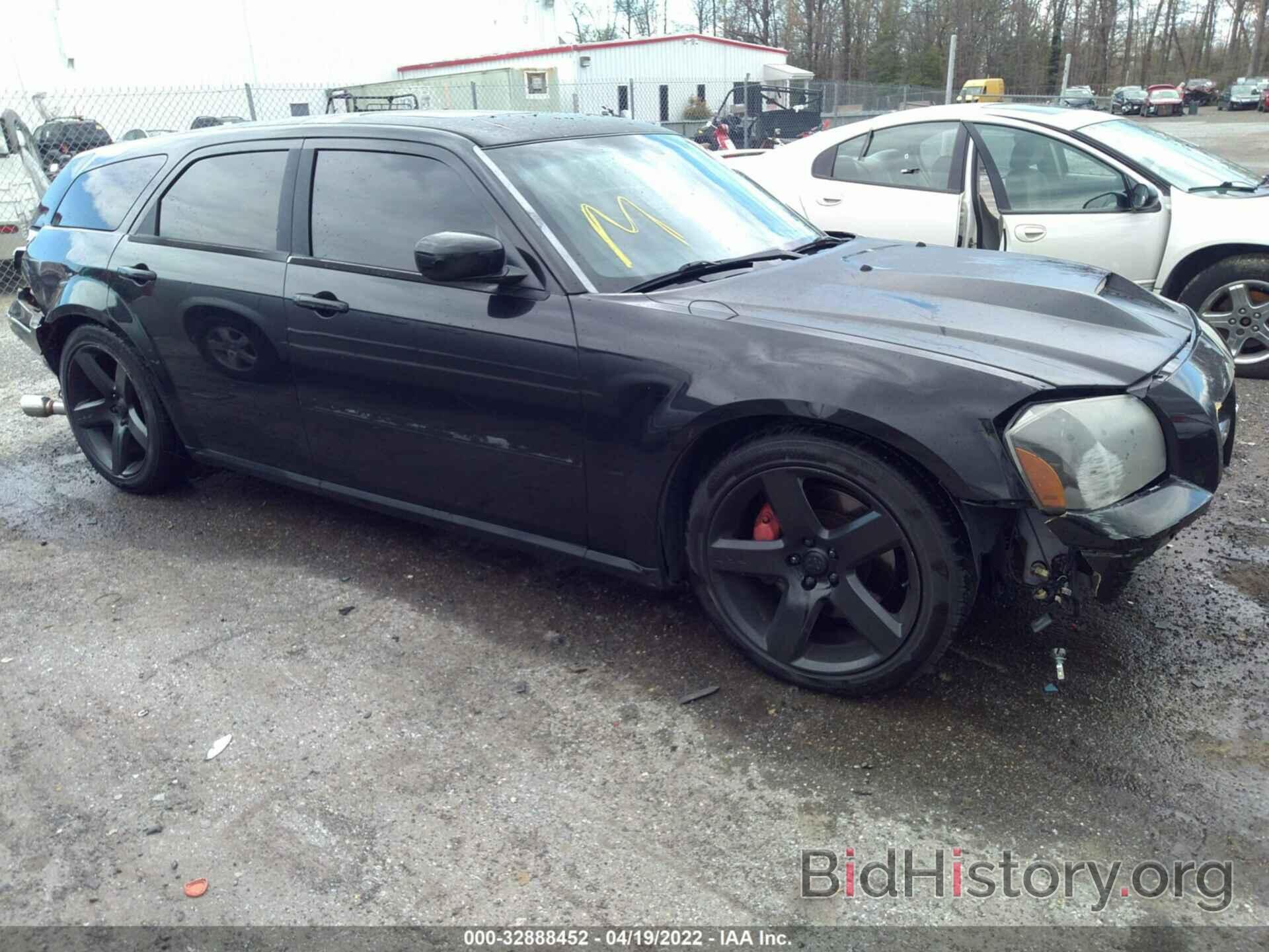 Photo 2D8GV77306H432053 - DODGE MAGNUM 2006