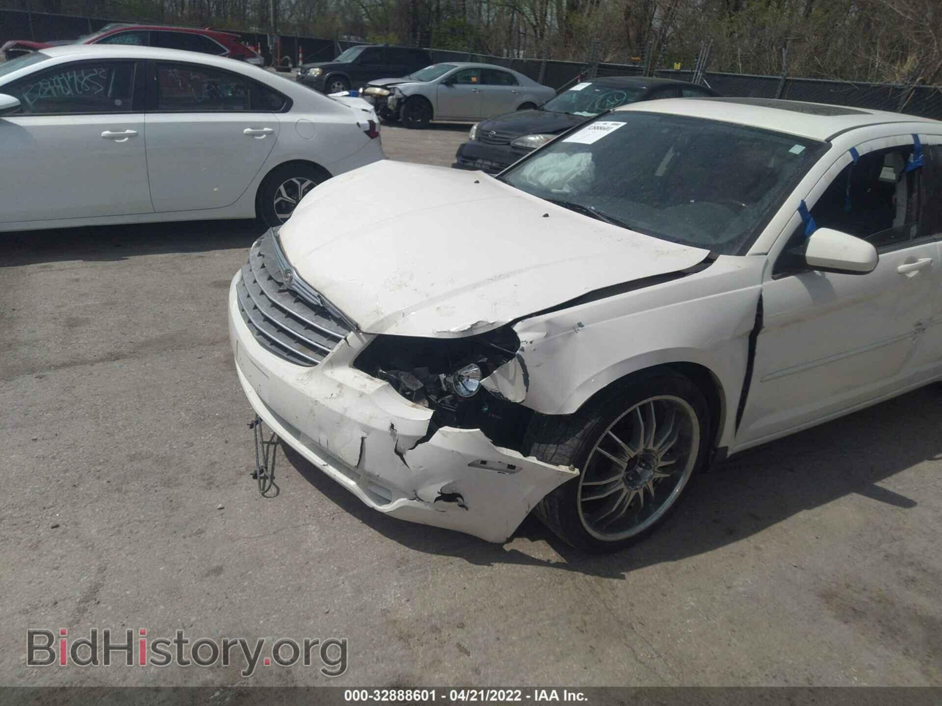 2010 CHRYSLER SEBRING - VIN: 1C3CC5FB1AN162108 - Фото 6