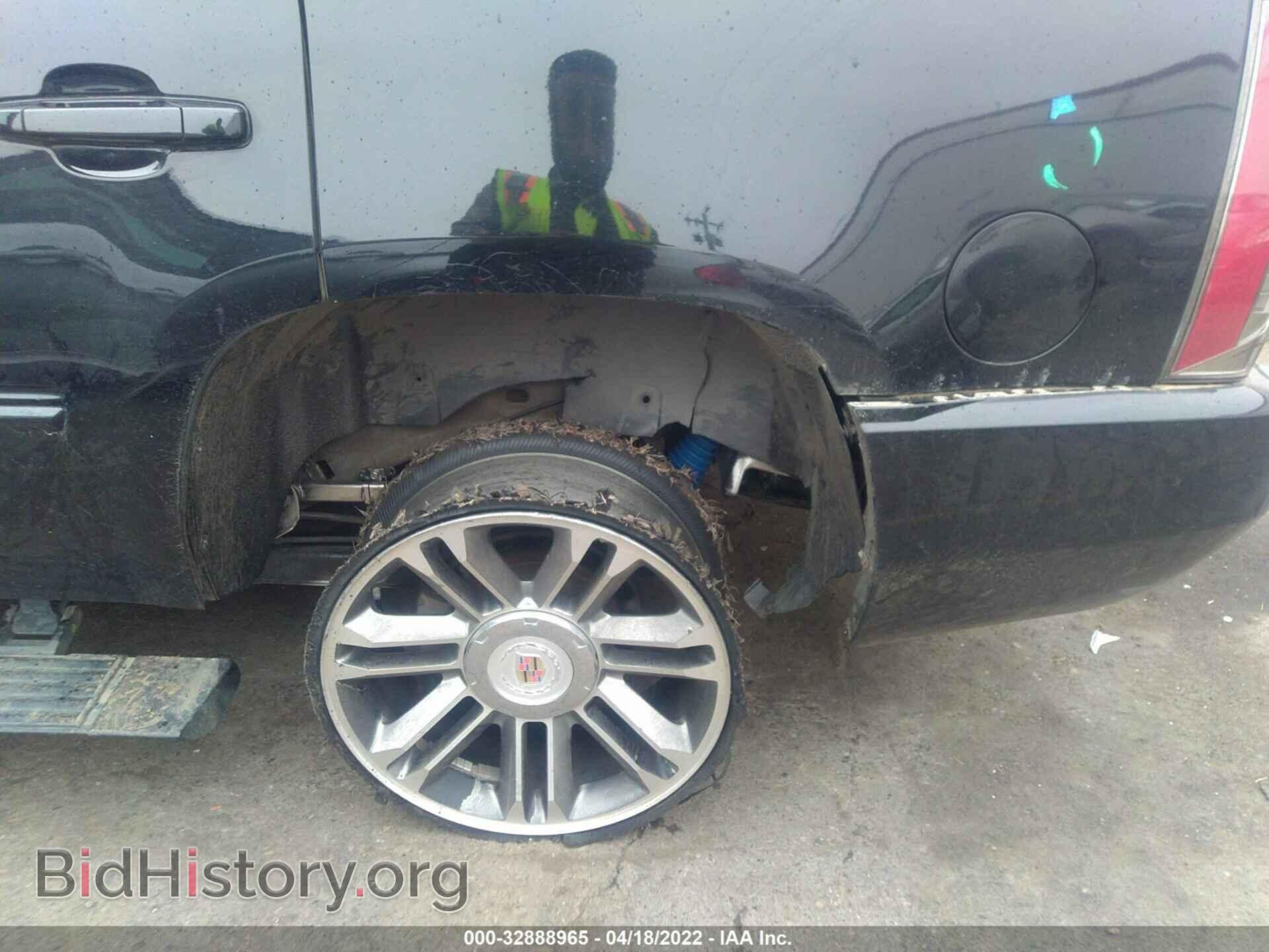 2012 CADILLAC ESCALADE - VIN: 1GYS4CEF2CR221198 - Фото 6