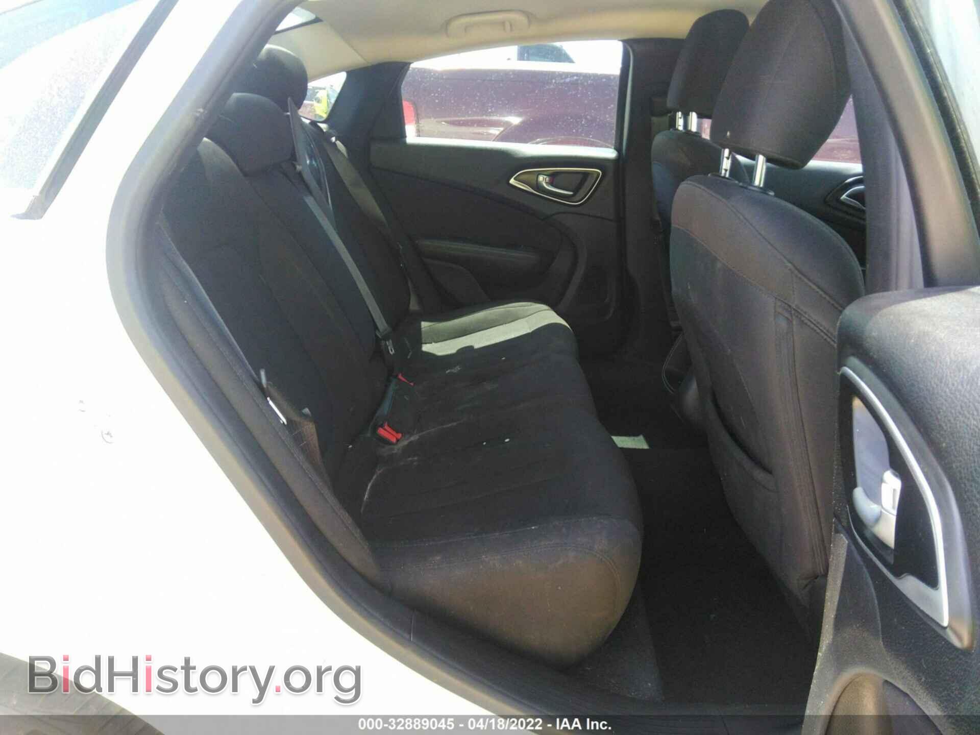2015 CHRYSLER 200 - VIN: 1C3CCCAB3FN723928 - Фото 8