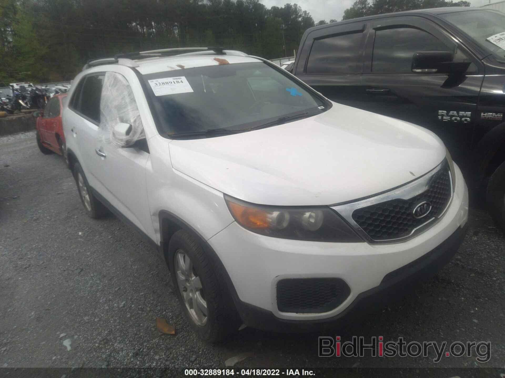 Photo 5XYKT4A29BG160396 - KIA SORENTO 2011