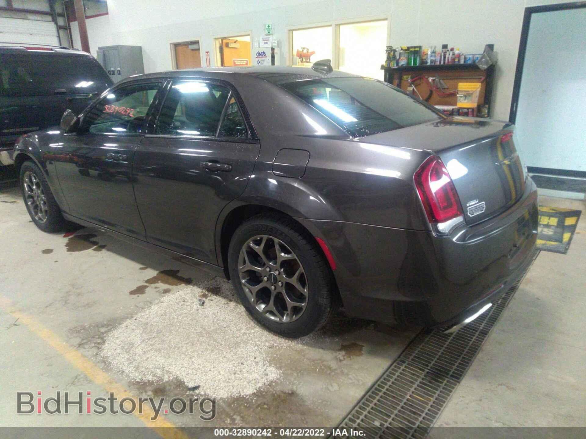 2017 CHRYSLER 300 - VIN: 2C3CCAGG3HH512666 - Фото 3