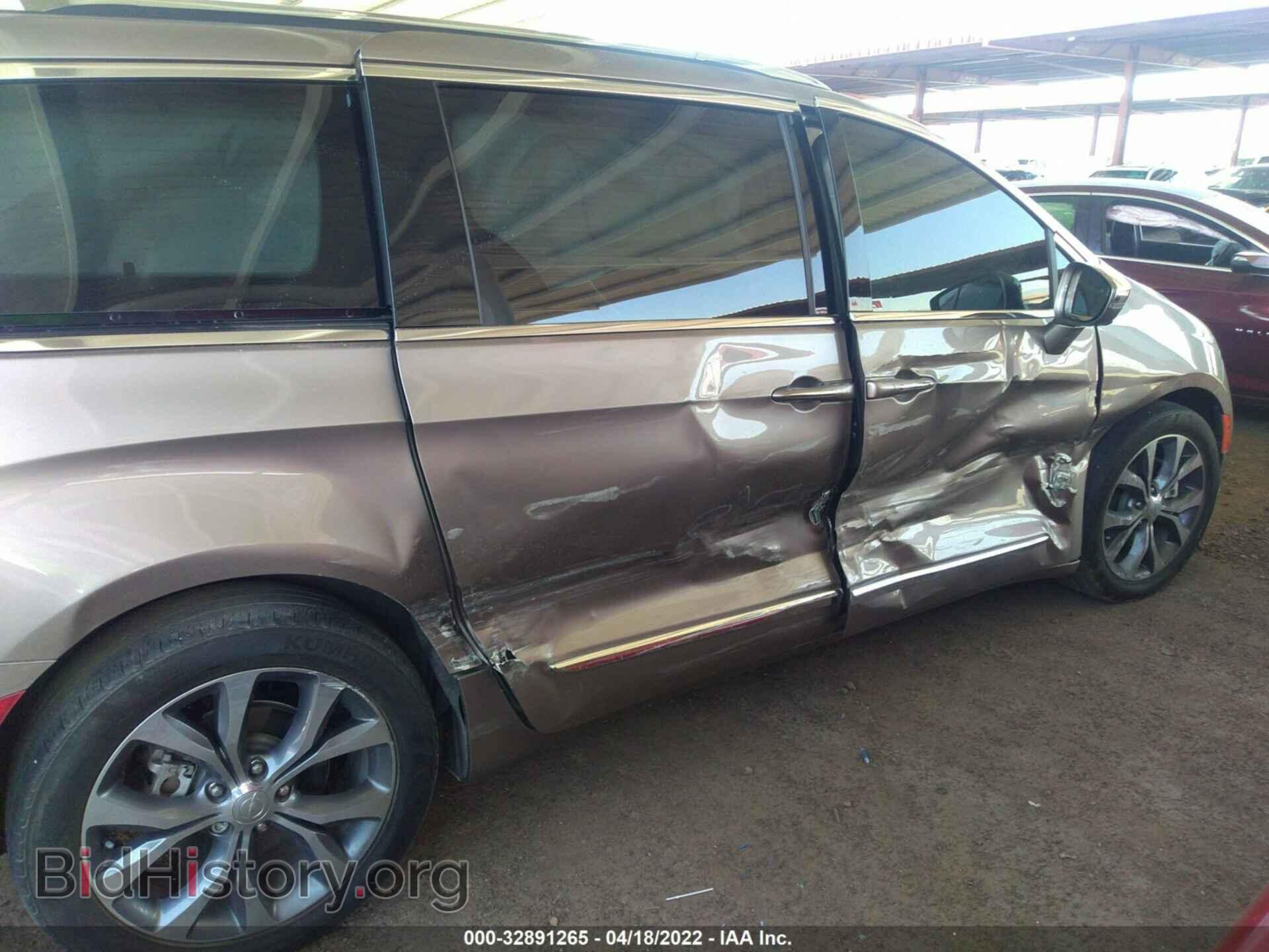 2017 CHRYSLER PACIFICA - VIN: 2C4RC1GG5HR627785 - Фото 6