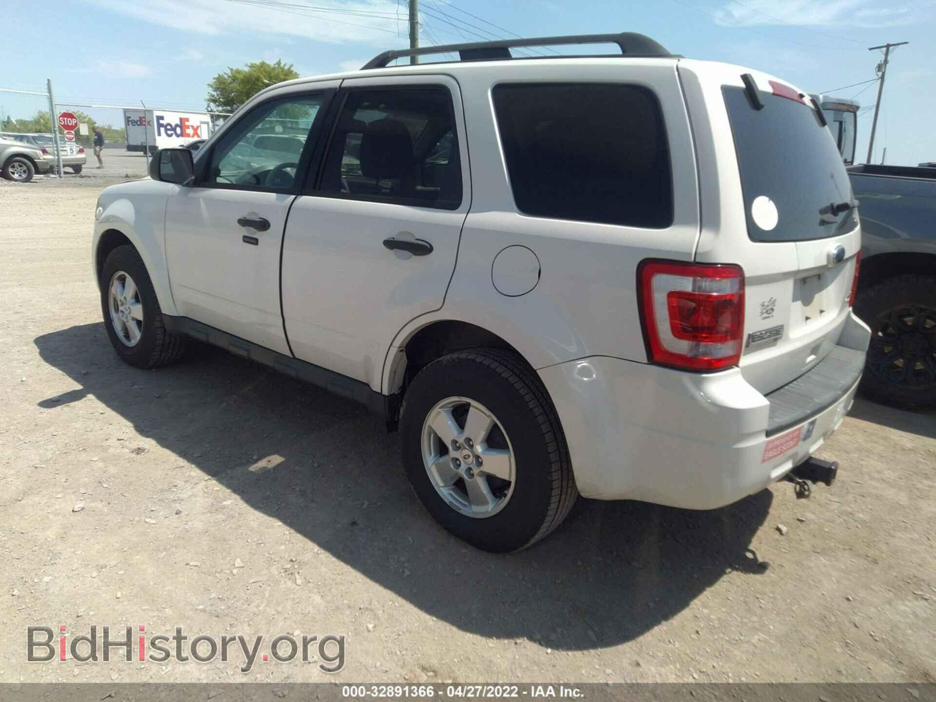2012 FORD ESCAPE - VIN: 1FMCU0DG5CKC00823 - Фото 3
