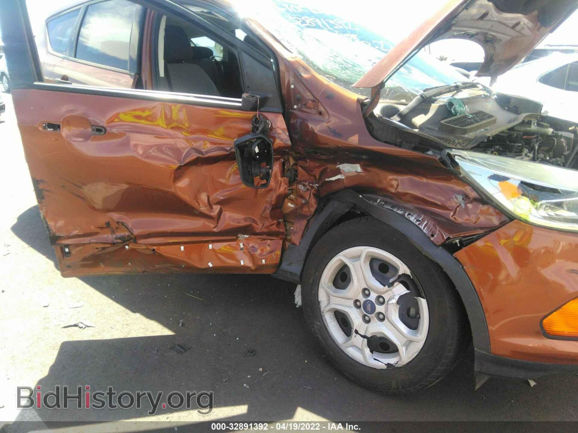 2017 FORD ESCAPE - VIN: 1FMCU0F73HUB15990 - Photo 6