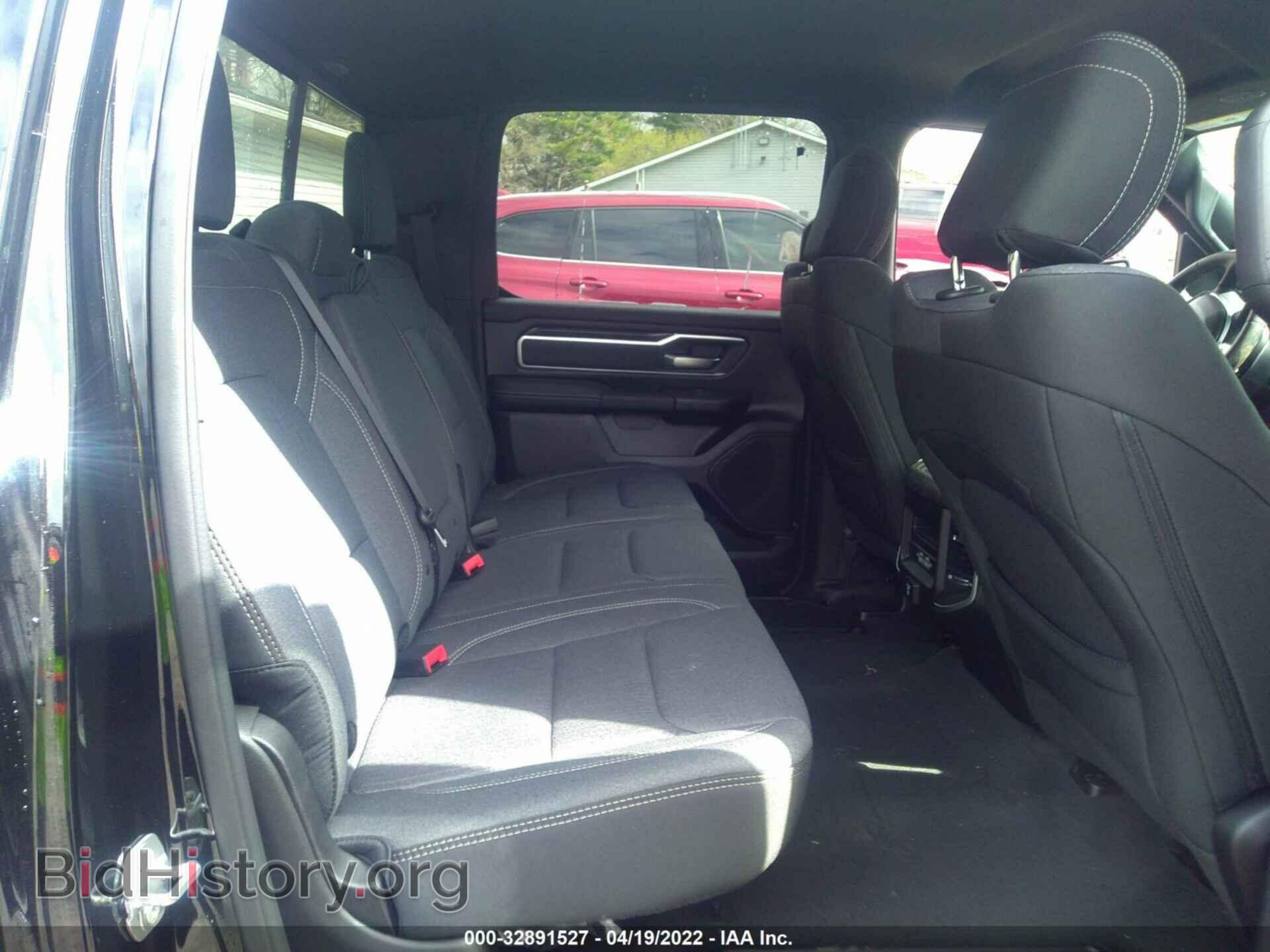 2021 RAM 1500 - VIN: 1C6SRFFT1MN696855 - Фото 8