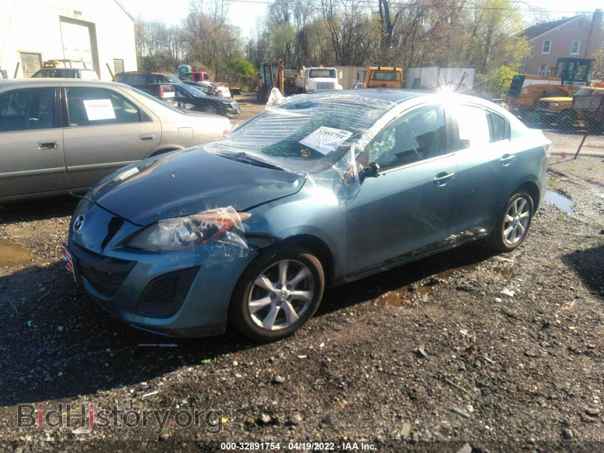 2011 MAZDA MAZDA3 - VIN: JM1BL1VG8B1360934 - Фото 2