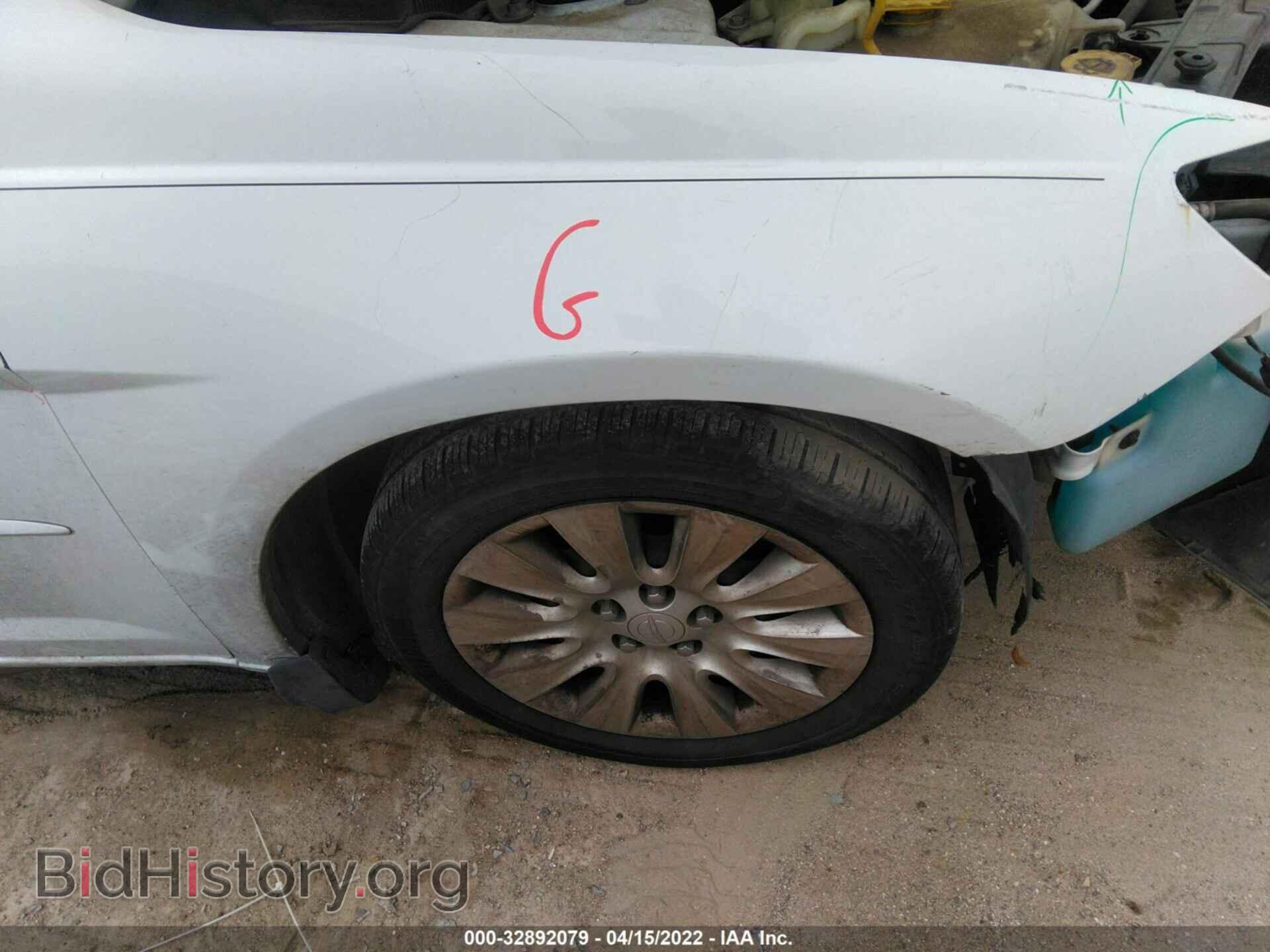 2012 CHRYSLER 200 - VIN: 1C3CCBAB4CN228899 - Фото 14