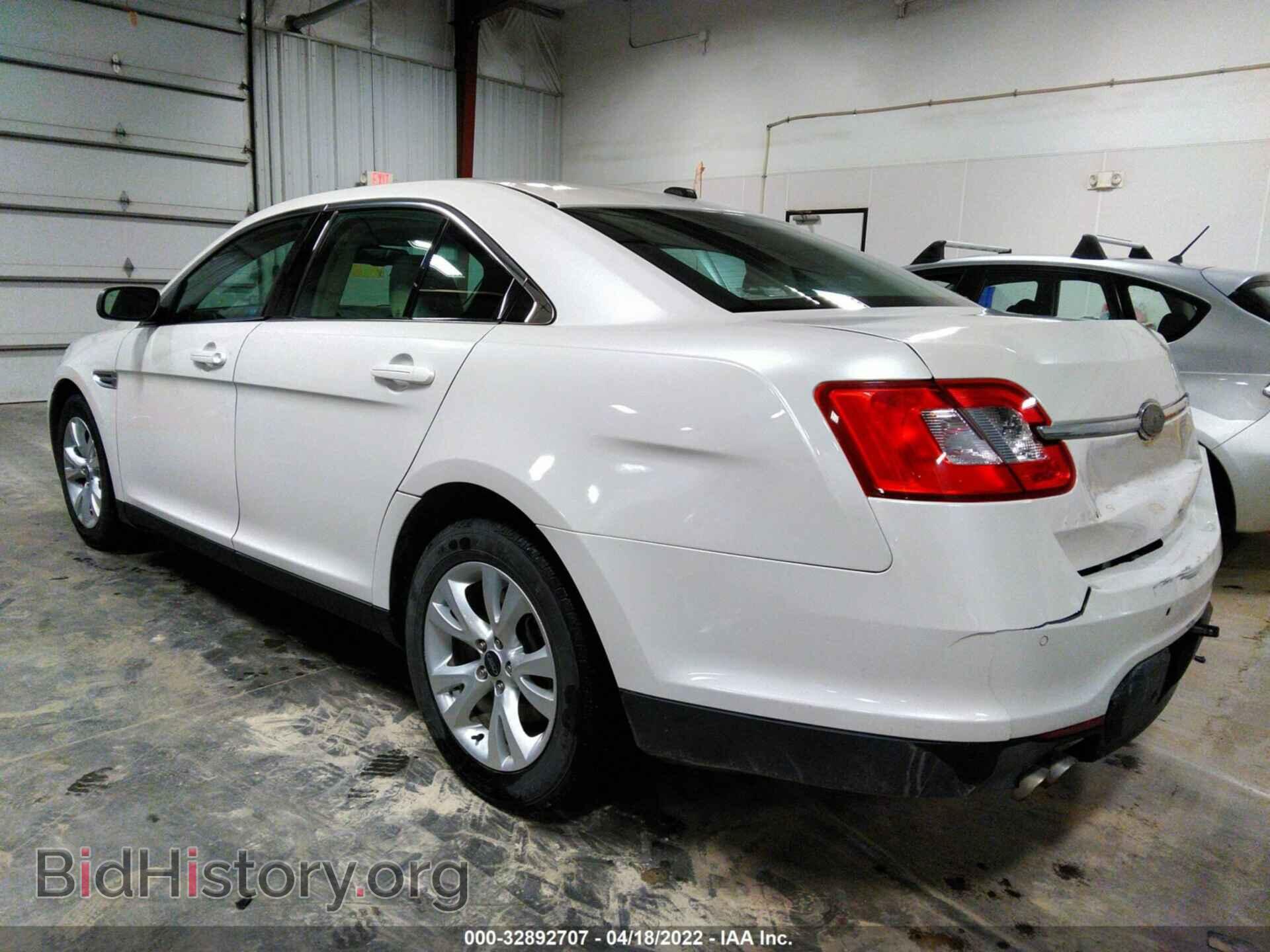 2010 FORD TAURUS - VIN: 1FAHP2EW7AG126202 - Фото 3