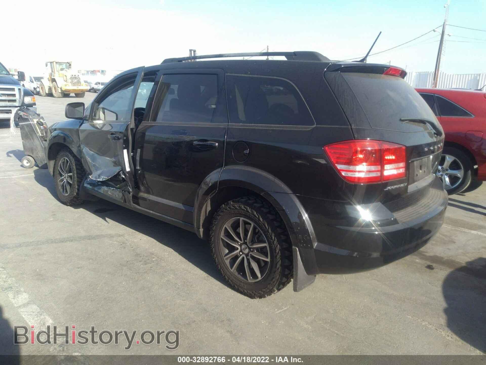 2018 DODGE JOURNEY - VIN: 3C4PDCAB9JT428304 - Фото 3