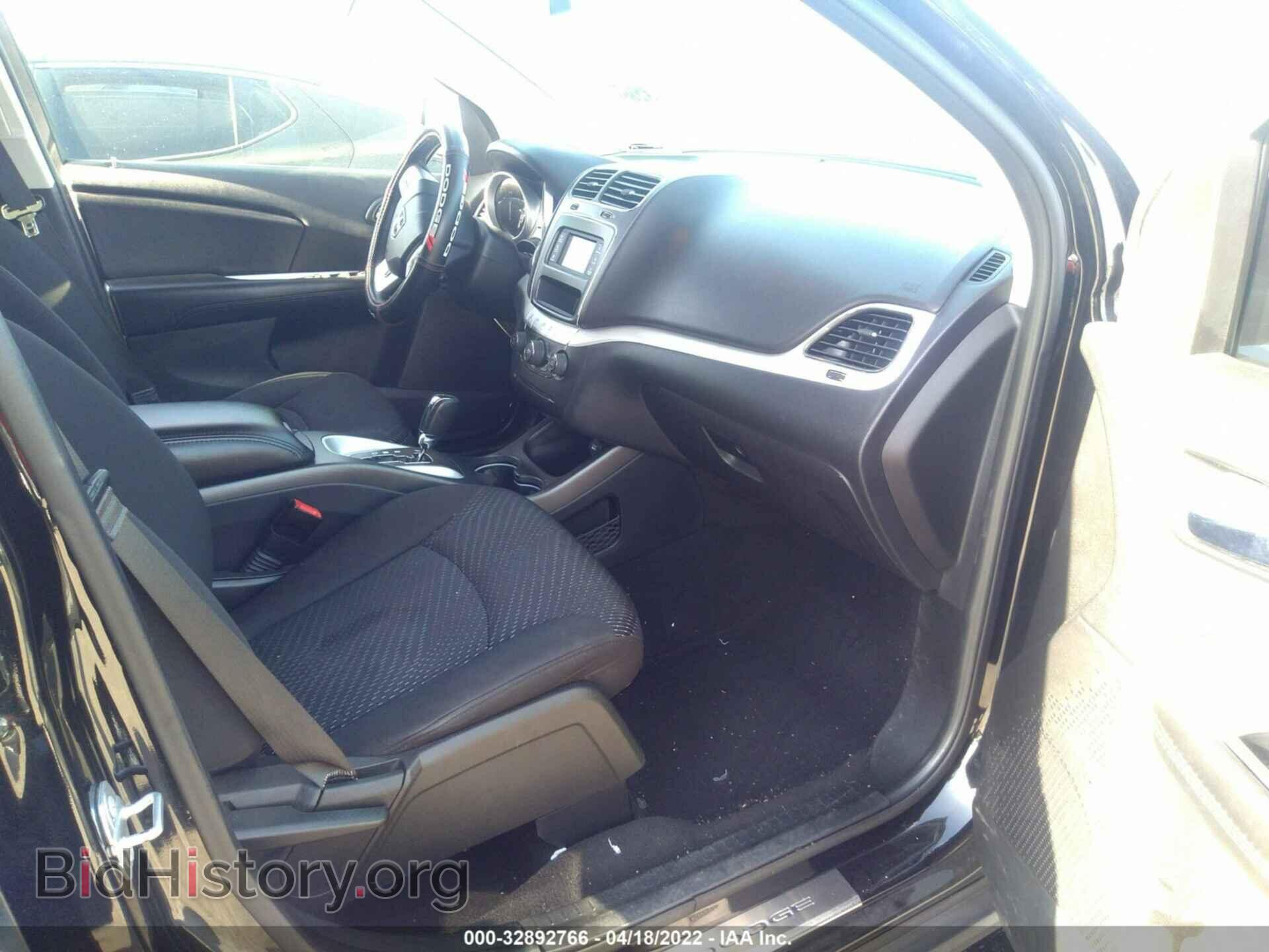 2018 DODGE JOURNEY - VIN: 3C4PDCAB9JT428304 - Фото 5