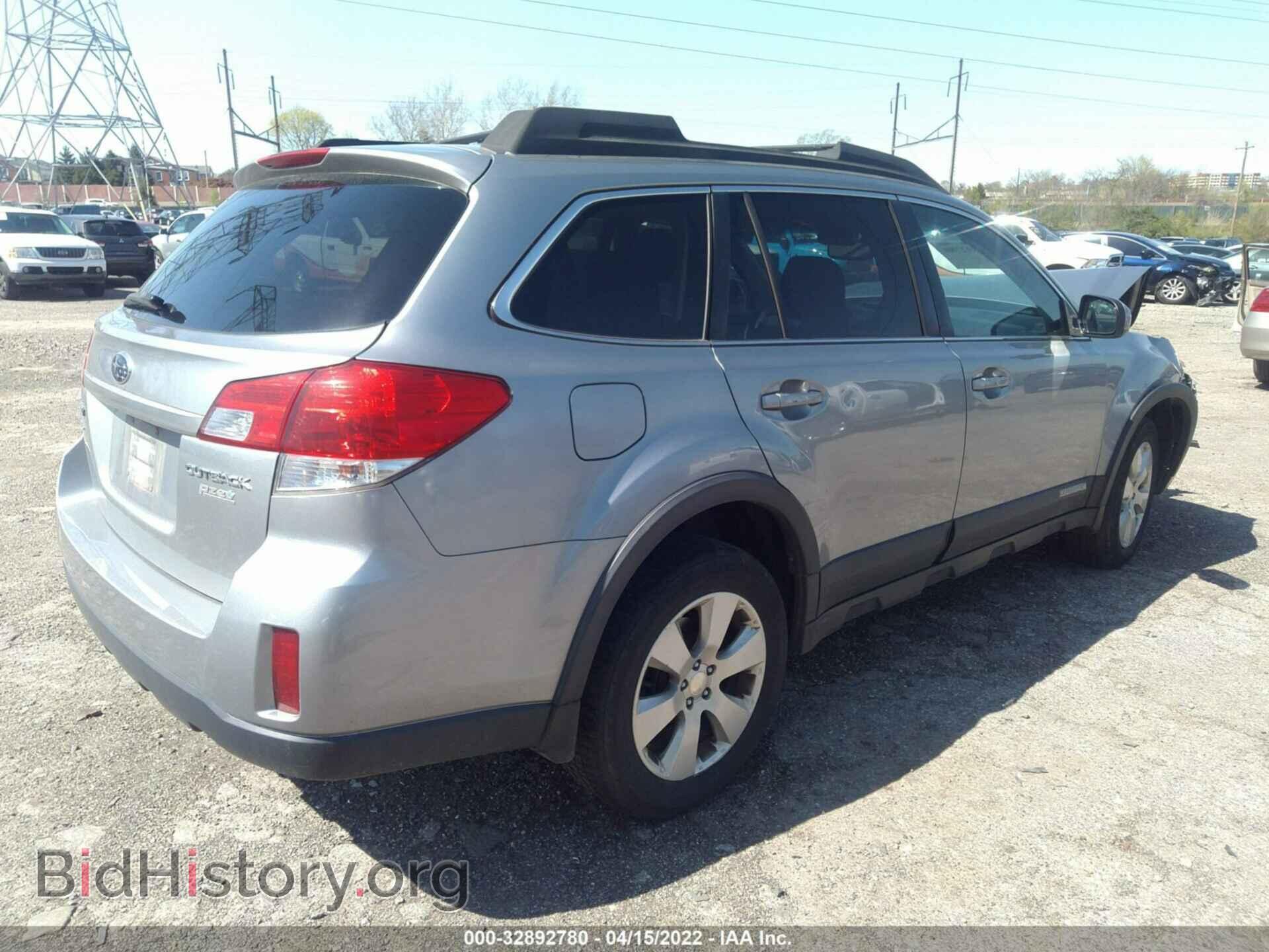 2011 SUBARU OUTBACK - VIN: 4S4BRBGC9B3420640 - Фото 4