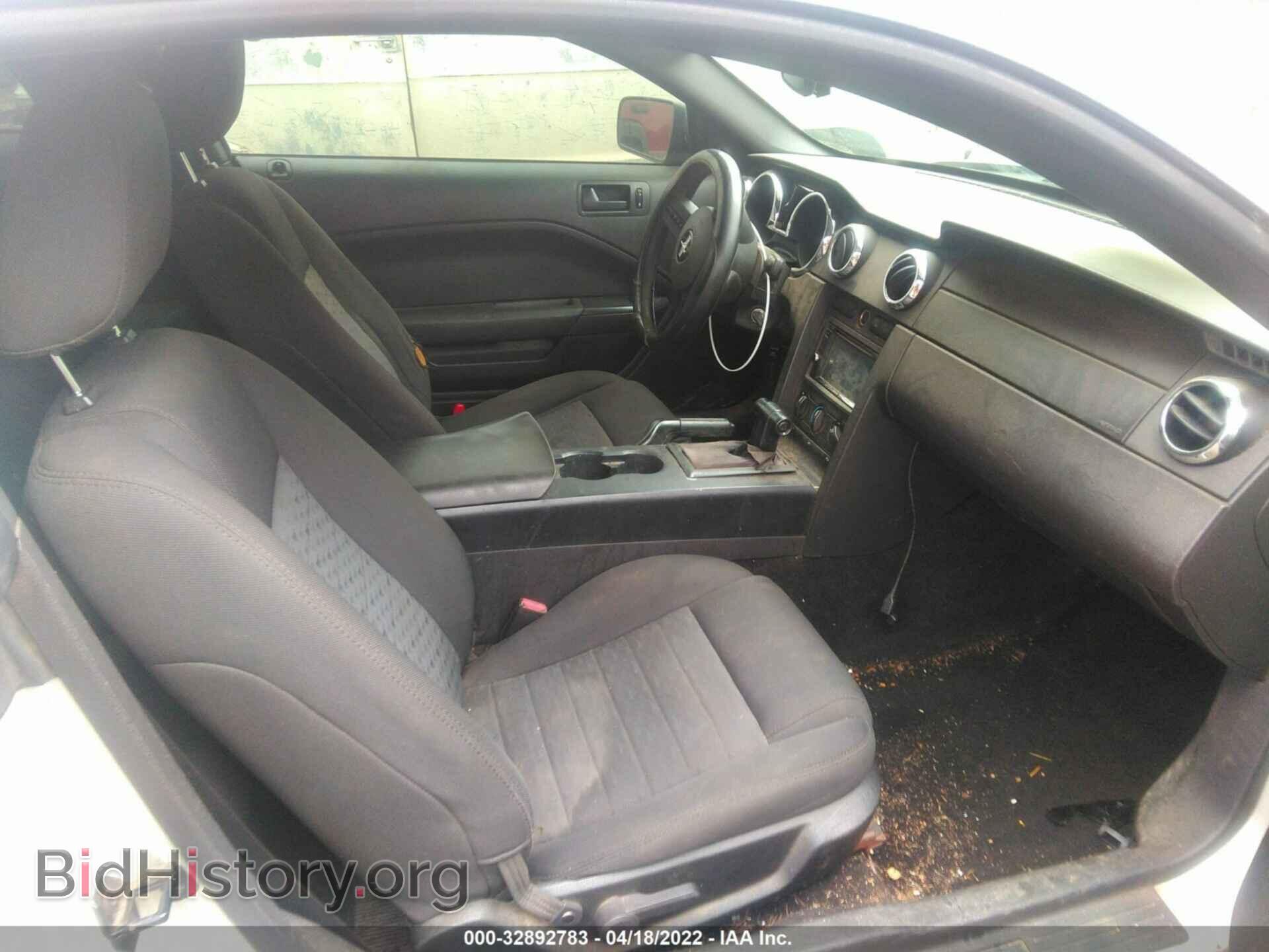 2006 FORD MUSTANG - VIN: 1ZVFT82H765156421 - Фото 5