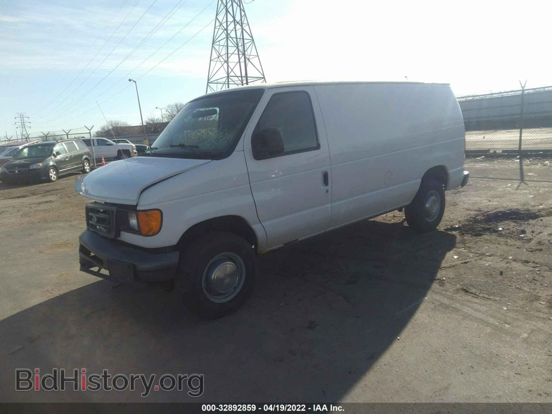 2006 FORD ECONOLINE CARGO VAN - VIN: 1FTNE24W86DA62958 - Photo 2