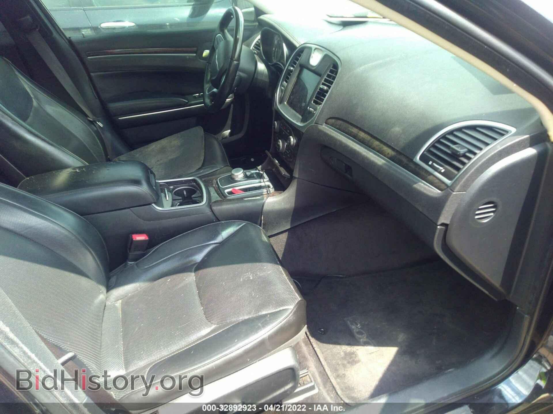 2017 CHRYSLER 300 - VIN: 2C3CCAEG5HH646016 - Photo 5