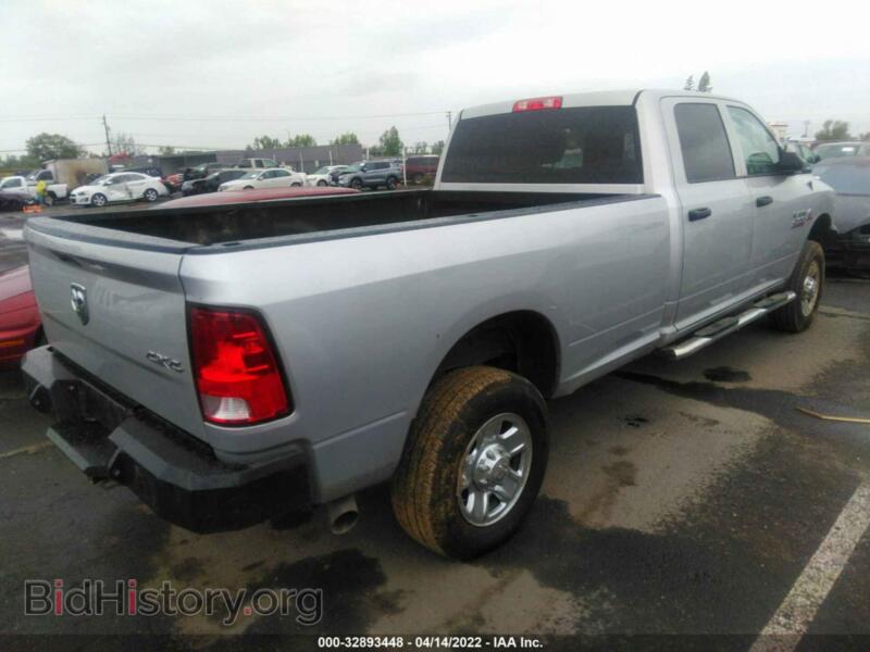 2017 RAM 2500 (VIN 3C6UR5HL9HG624526) — фото 4 из 11