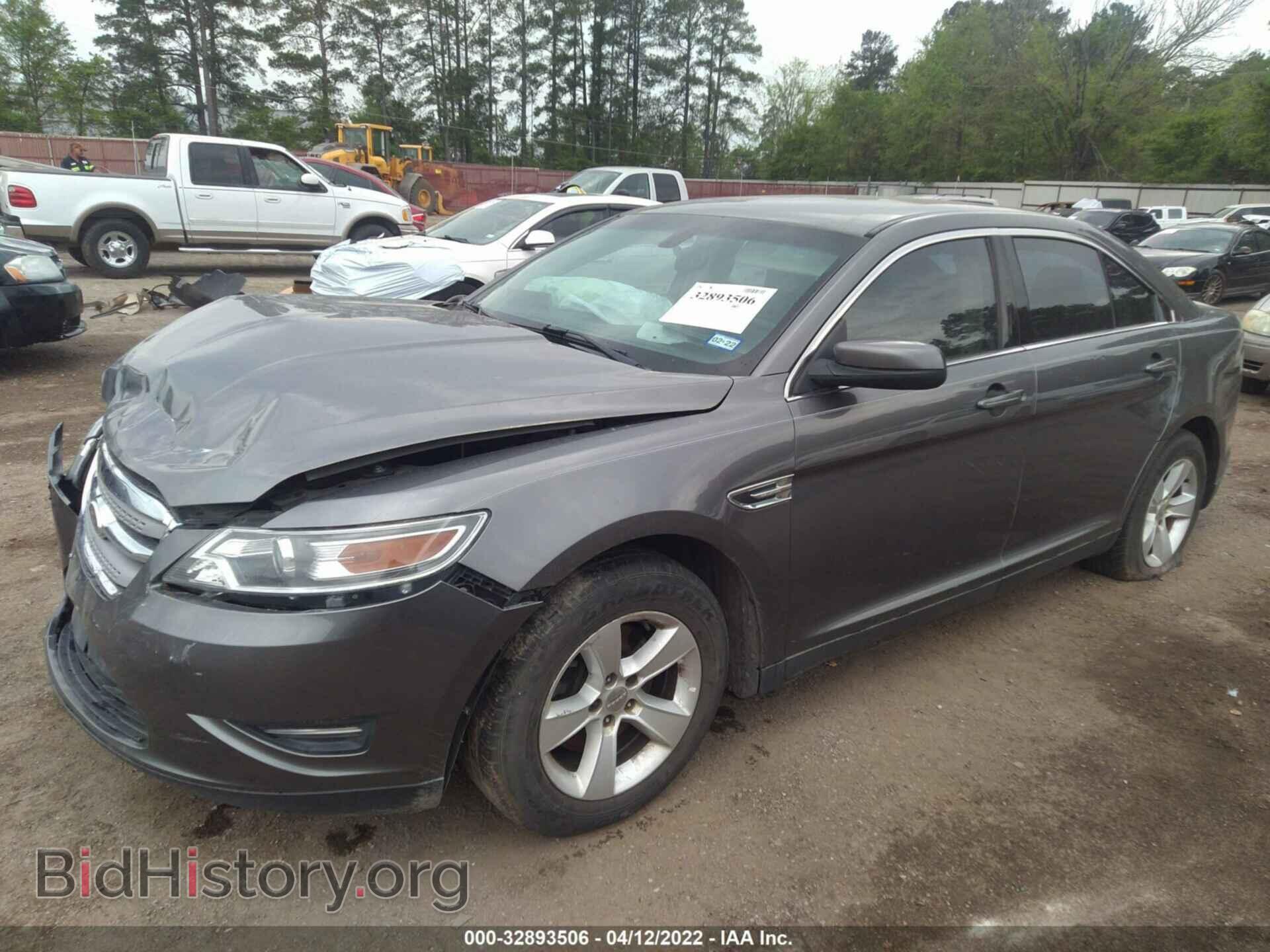 2011 FORD TAURUS - VIN: 1FAHP2EW5BG135000 - Фото 2