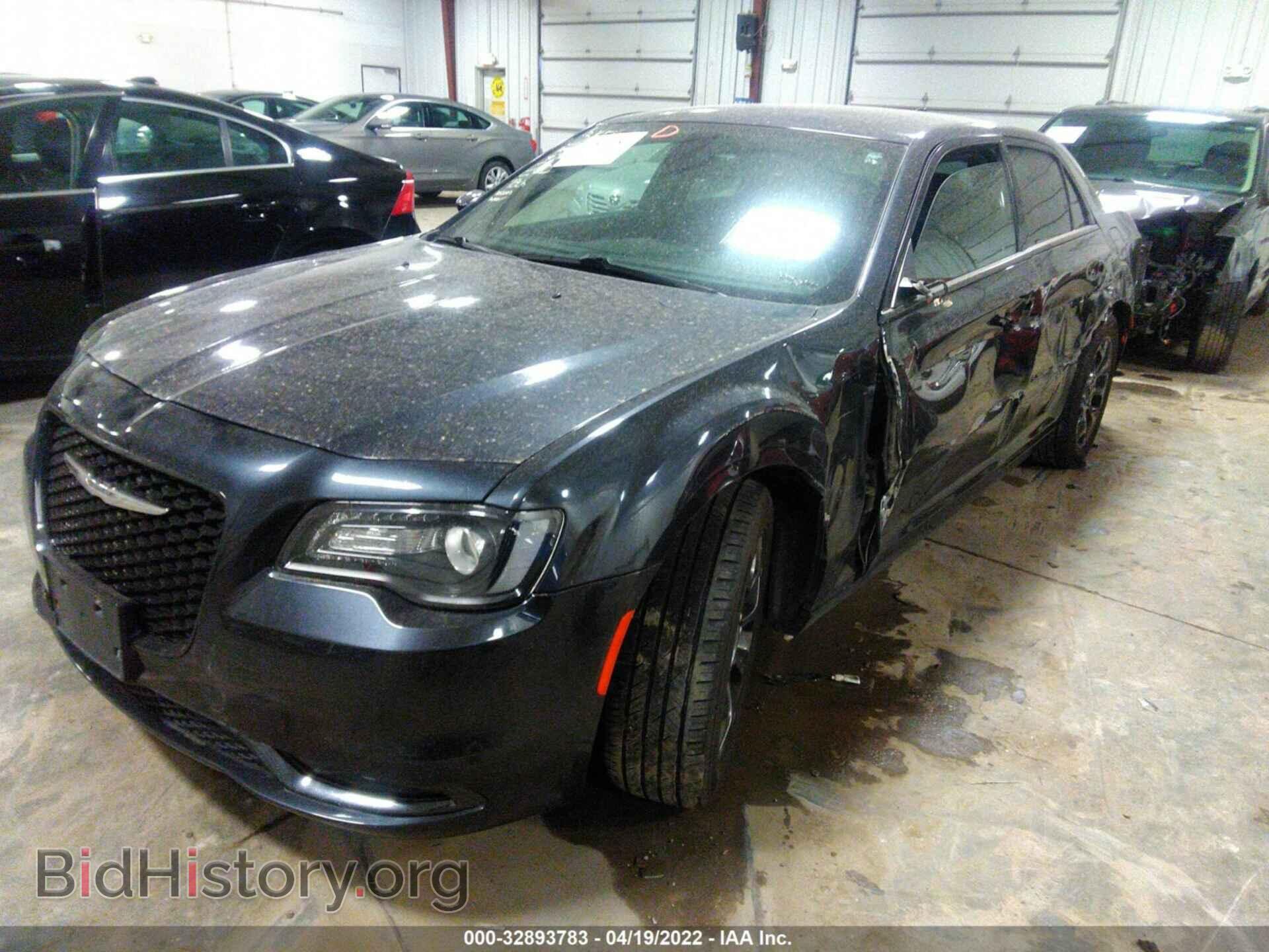 2017 CHRYSLER 300 - VIN: 2C3CCAGG1HH545083 - Фото 2