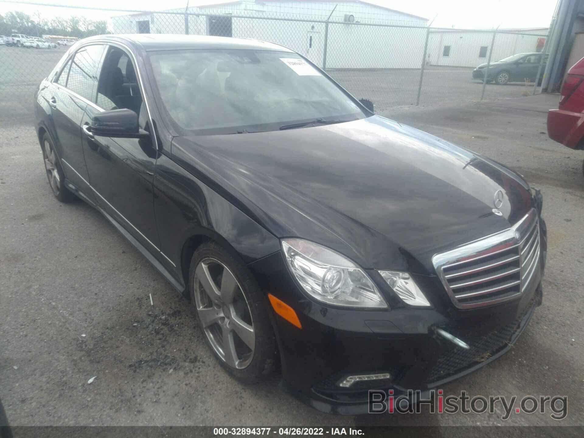 Photo WDDHF5GB8BA434644 - MERCEDES-BENZ E-CLASS 2011