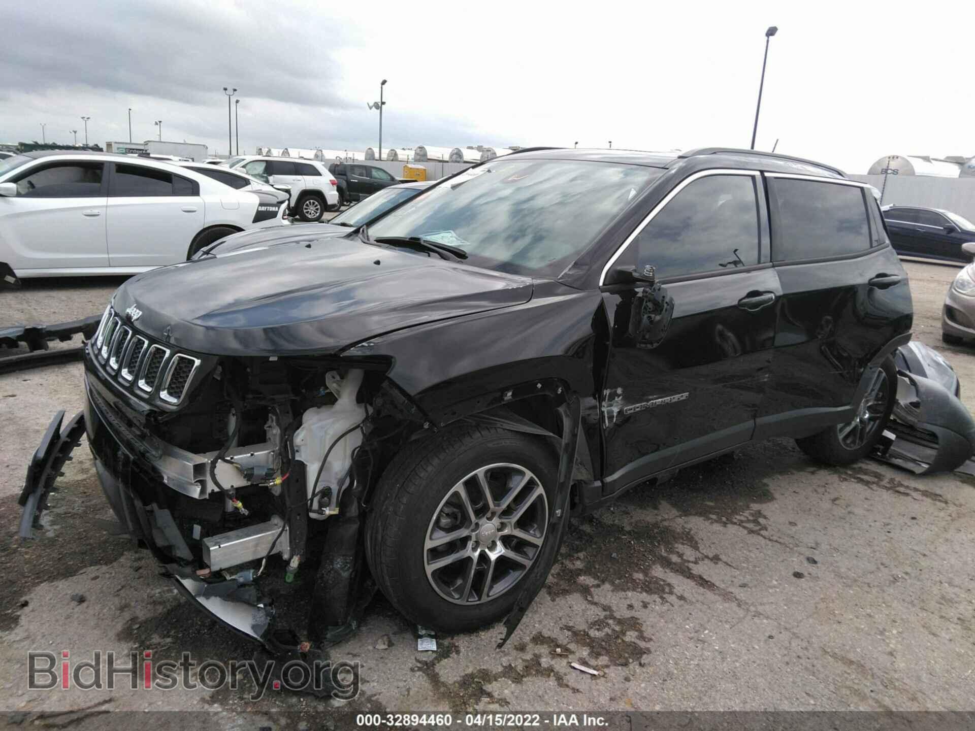 2019 JEEP COMPASS - VIN: 3C4NJCBB2KT832366 - Фото 2