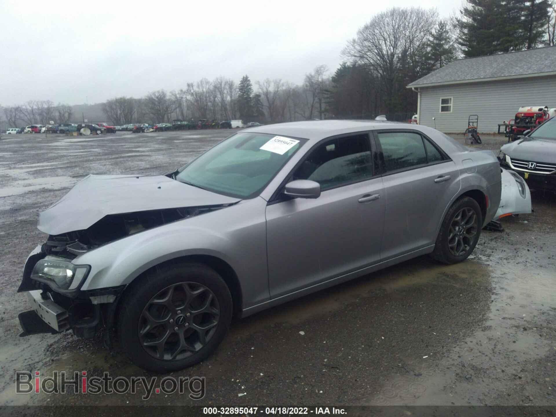 2018 CHRYSLER 300 - VIN: 2C3CCAGG1JH141299 - Фото 2